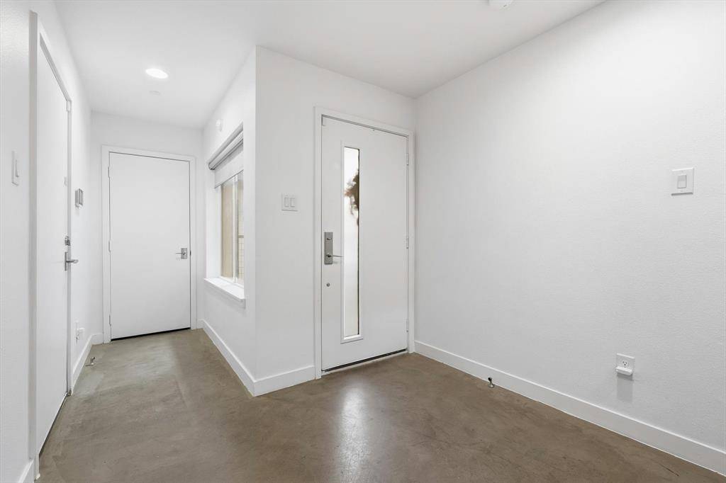 Dallas, TX 75206,2111 Bennett #20