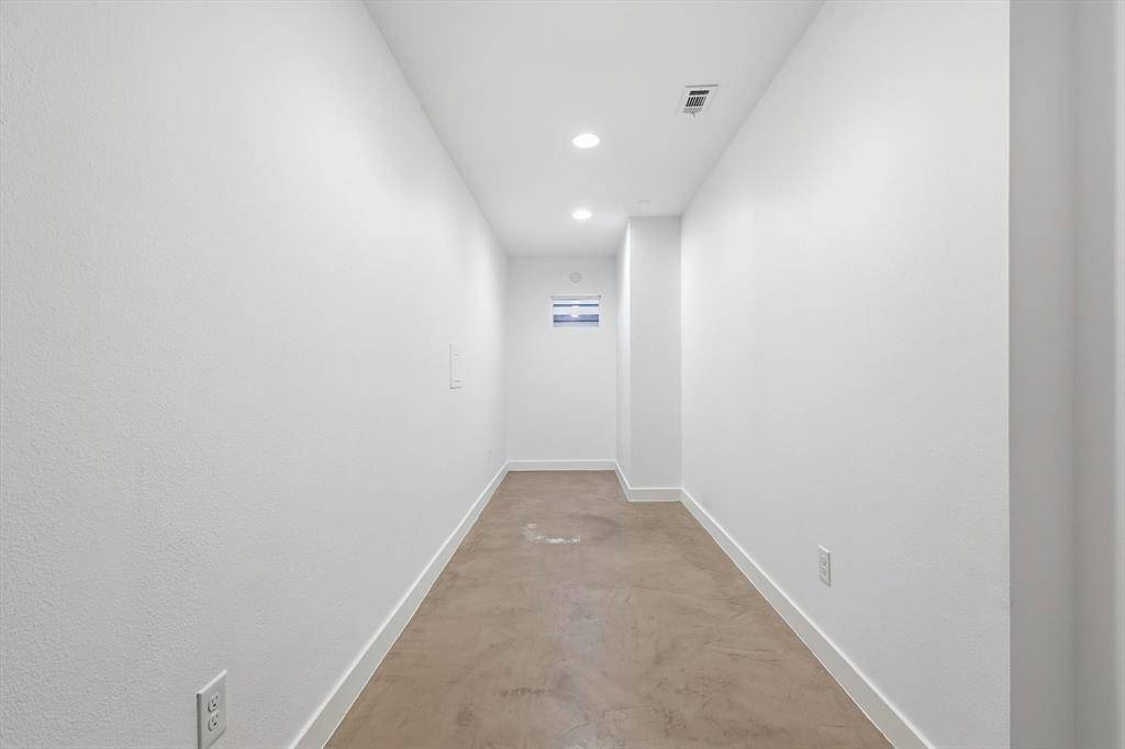 Dallas, TX 75206,2111 Bennett #20