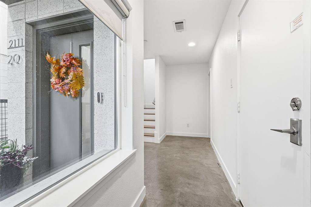Dallas, TX 75206,2111 Bennett #20