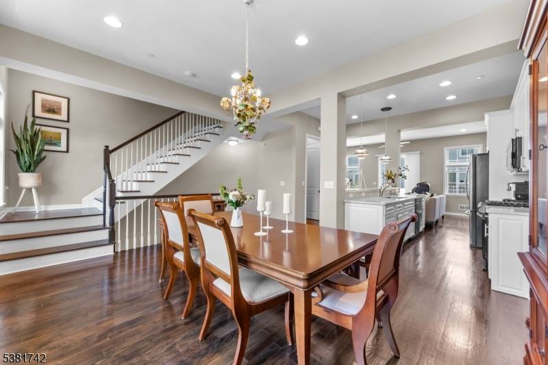 Wood-ridge Boro, NJ 07075,88 Roosevelt Dr