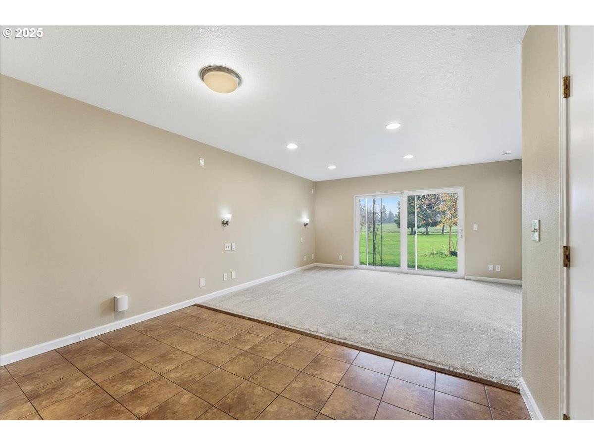 Gresham, OR 97030,1812 NE 19TH ST