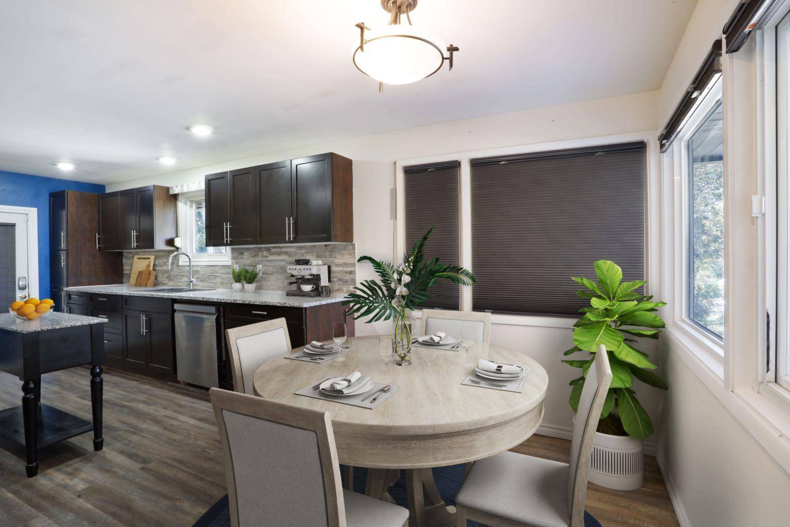 Brooks, AB T1R 0B1,535 2A AVE W