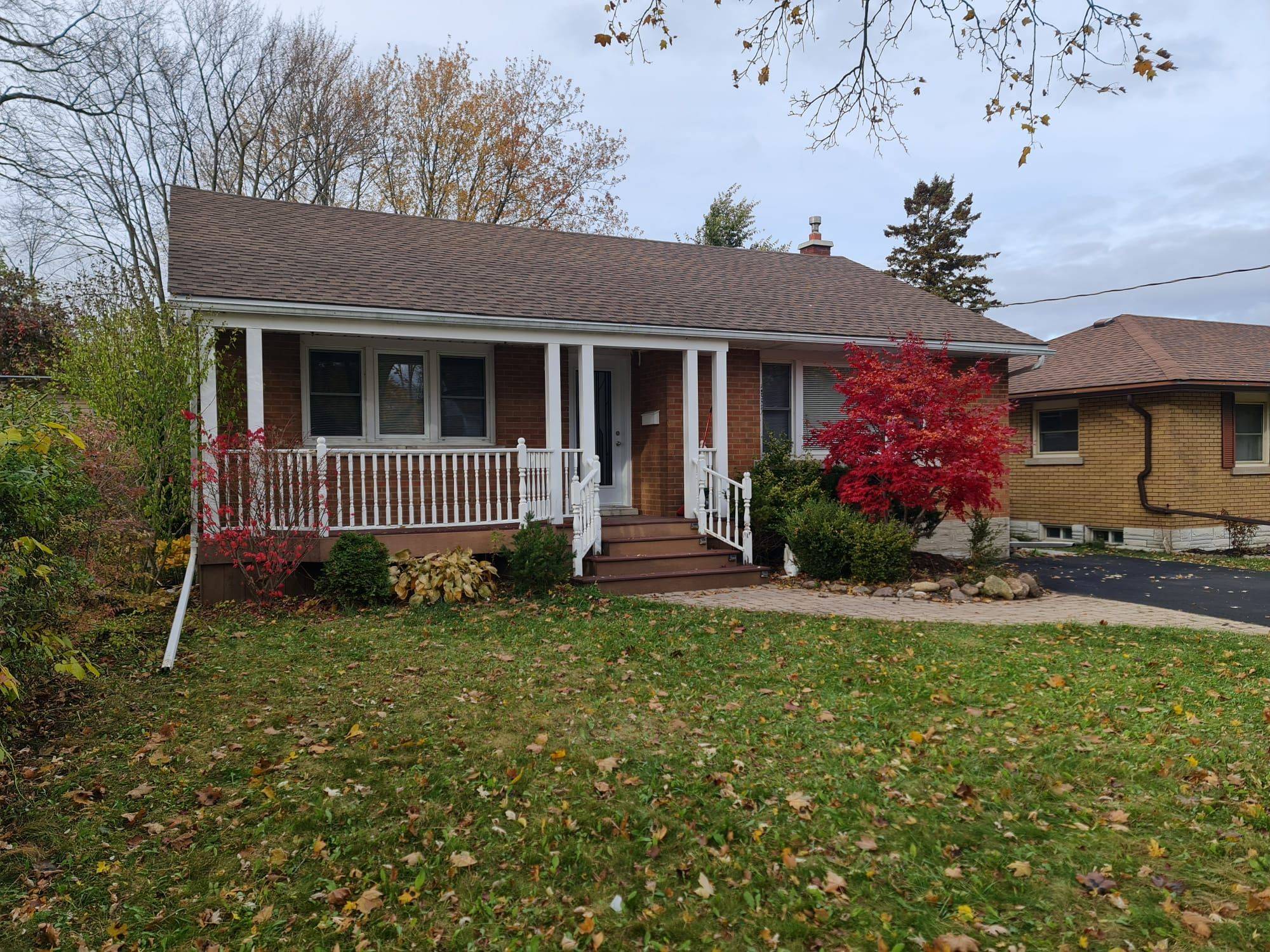 Waterloo, ON N2J 1H8,214 CORNWALL ST