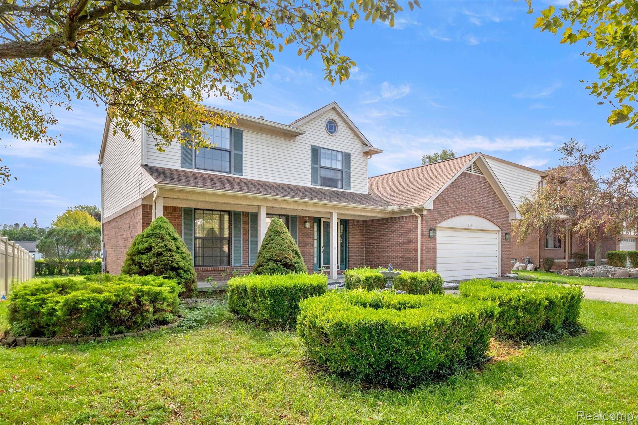 Woodhaven, MI 48183,22255 CRESTWOOD ST