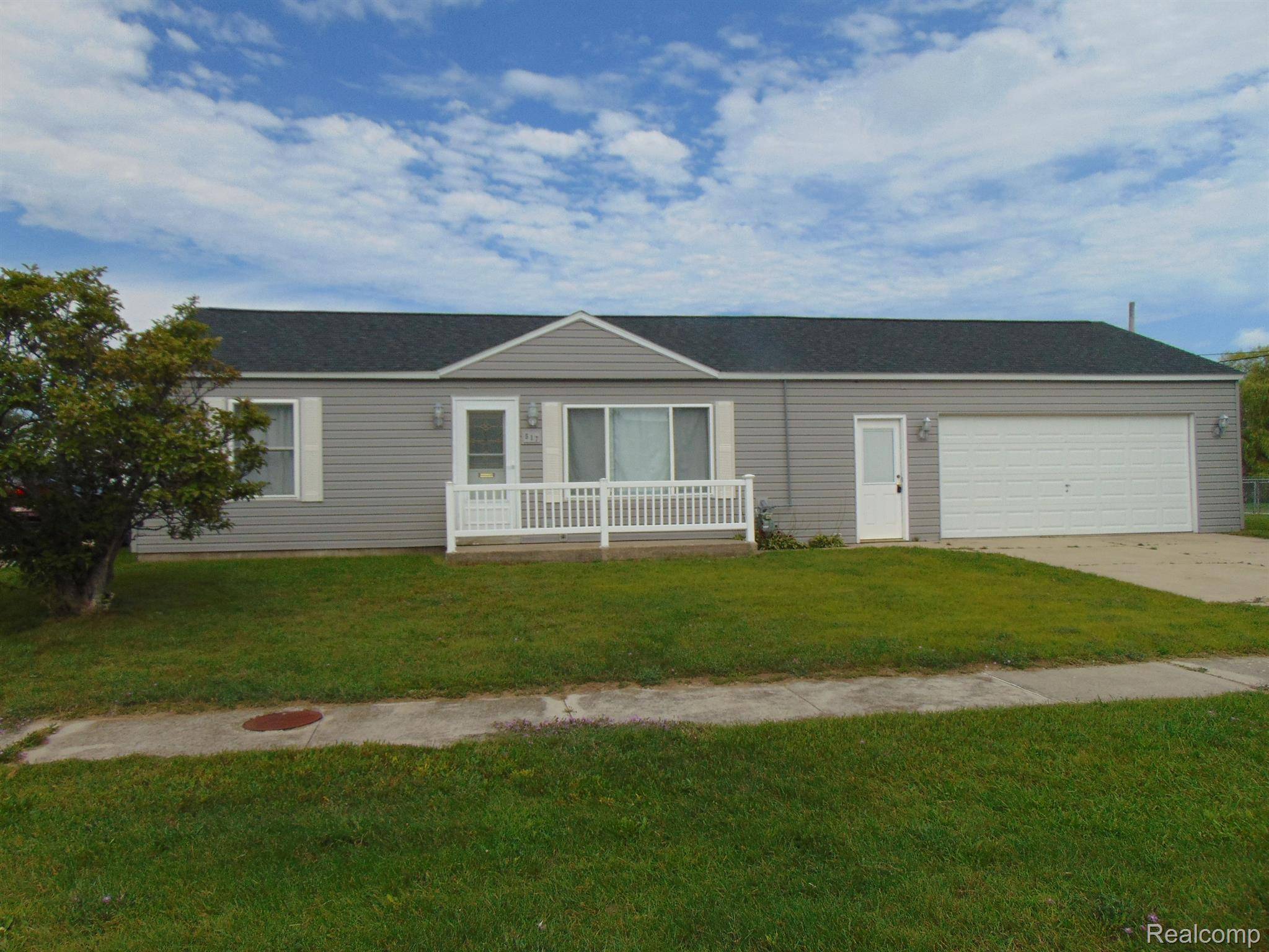 Oscoda, MI 48750,517 1ST ST N