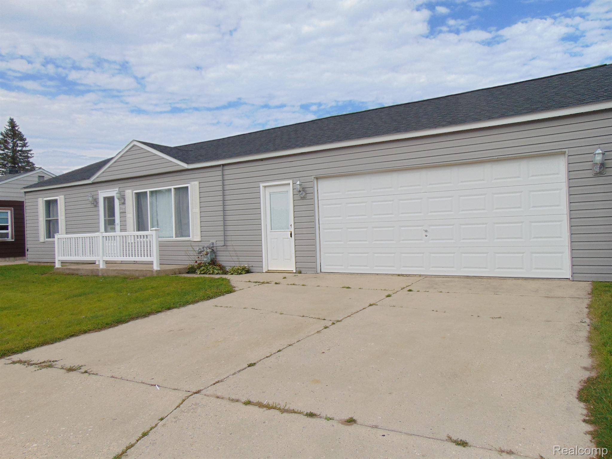 Oscoda, MI 48750,517 1ST ST N