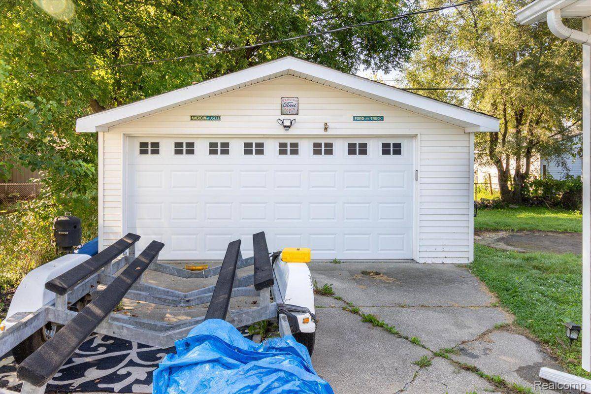 Clinton Township, MI 48035,20134 WILLIAMSON ST