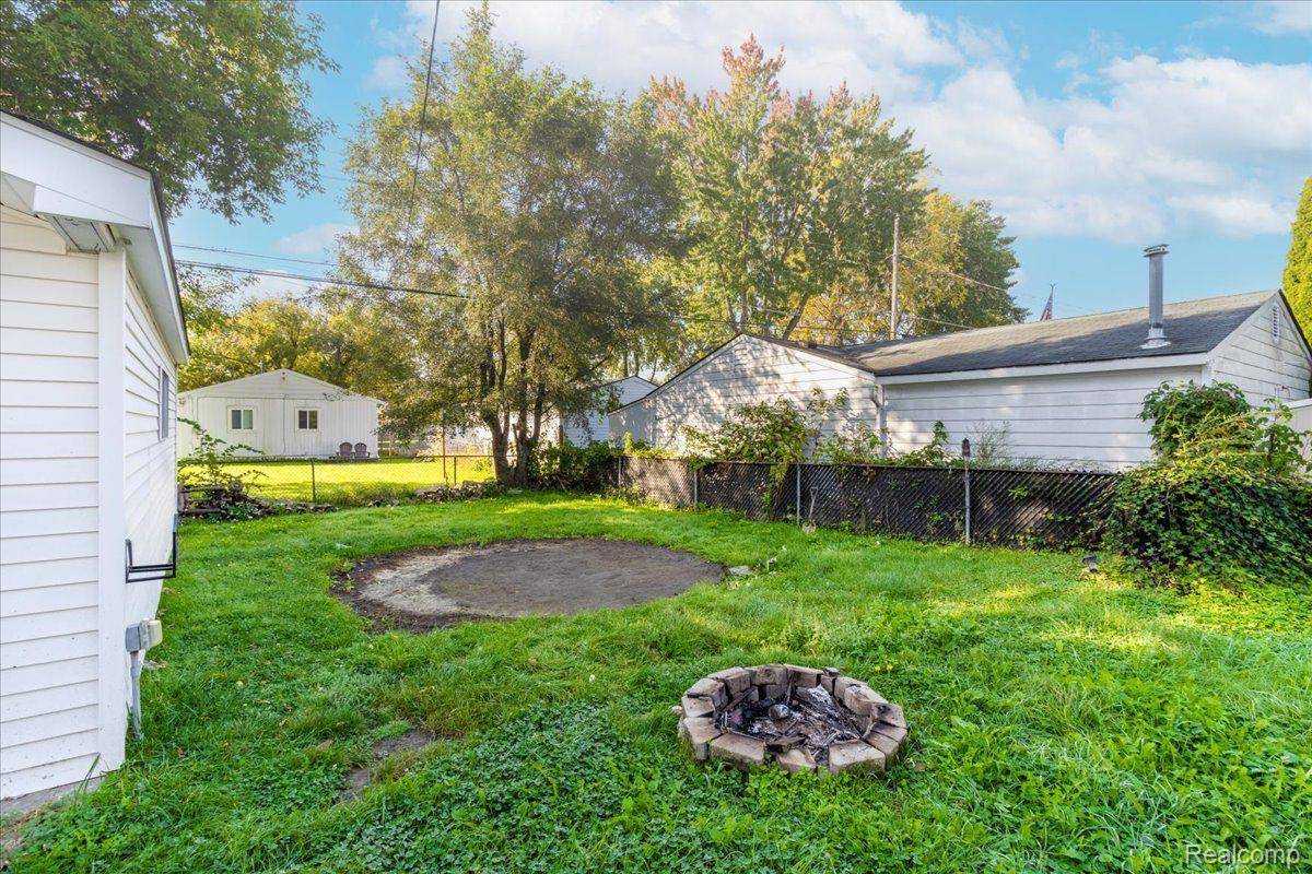 Clinton Township, MI 48035,20134 WILLIAMSON ST