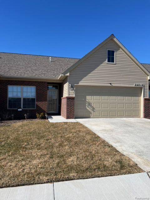 Flat Rock, MI 48134,24012 WHITE PINE ST