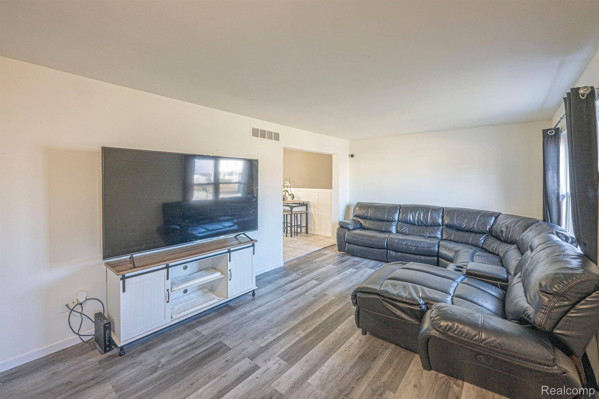 Woodhaven, MI 48183,22257 DERBY RD