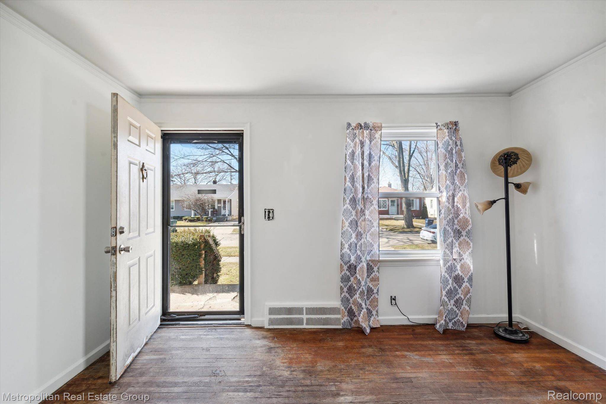 Lincoln Park, MI 48146,4153 ABBOTT AVE