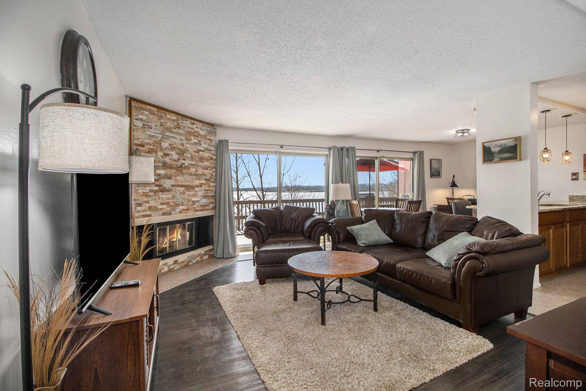 Ypsilanti, MI 48198,1744 S GROVE ST #102-A