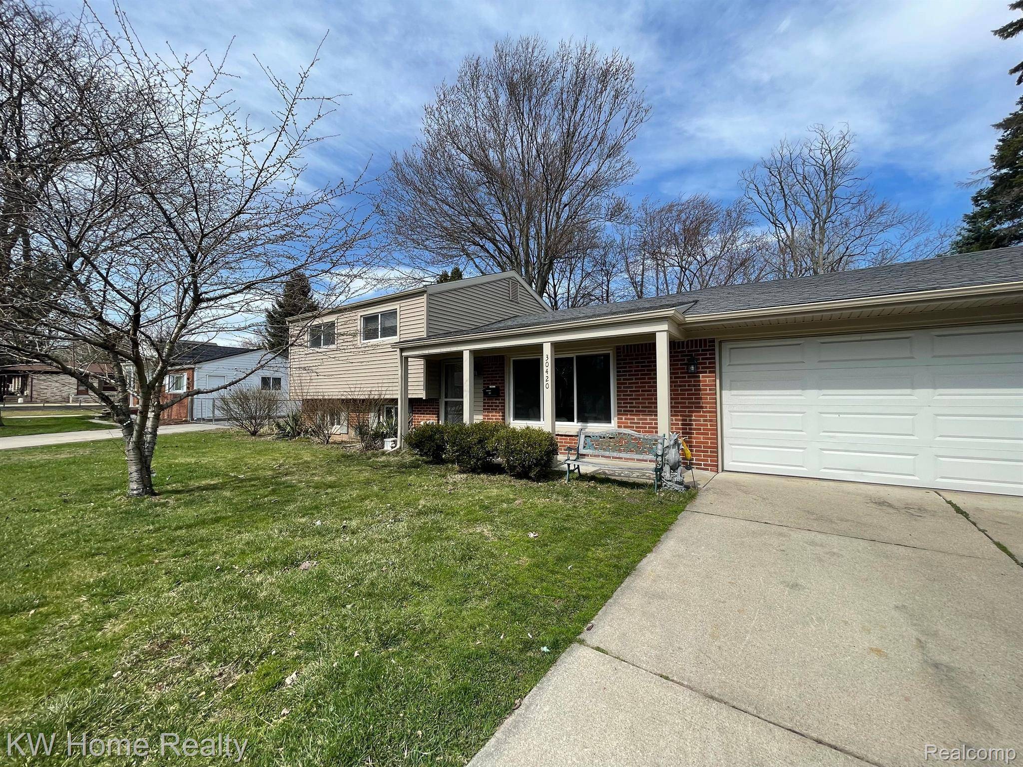 30420 BOCK ST, Garden City, MI 48135