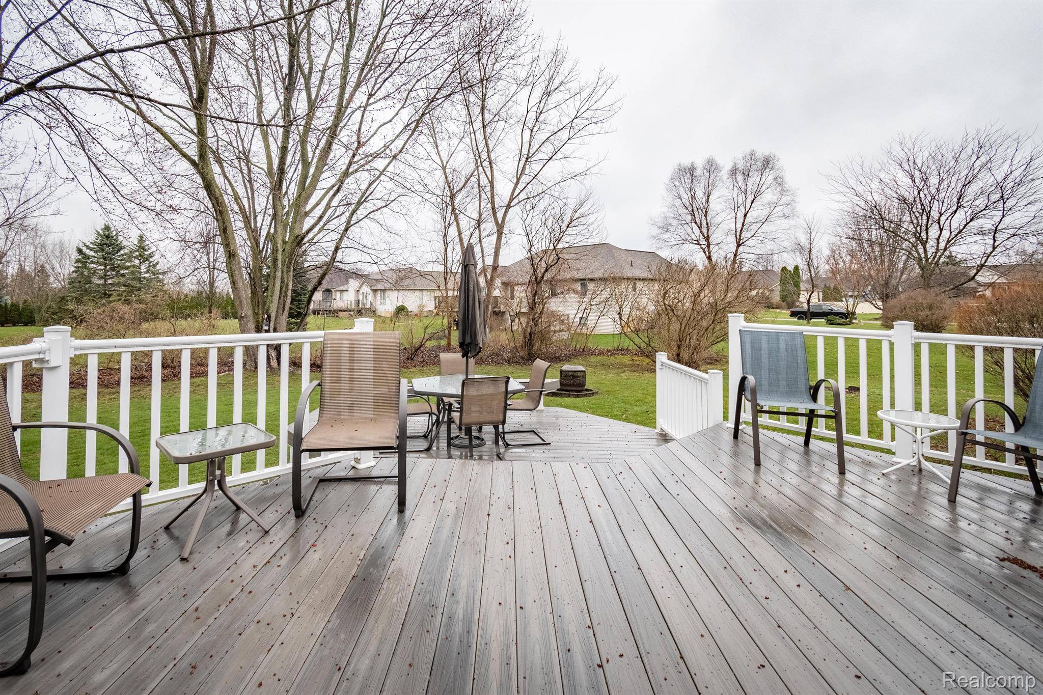 Fenton, MI 48430,12311 WATER GREENS