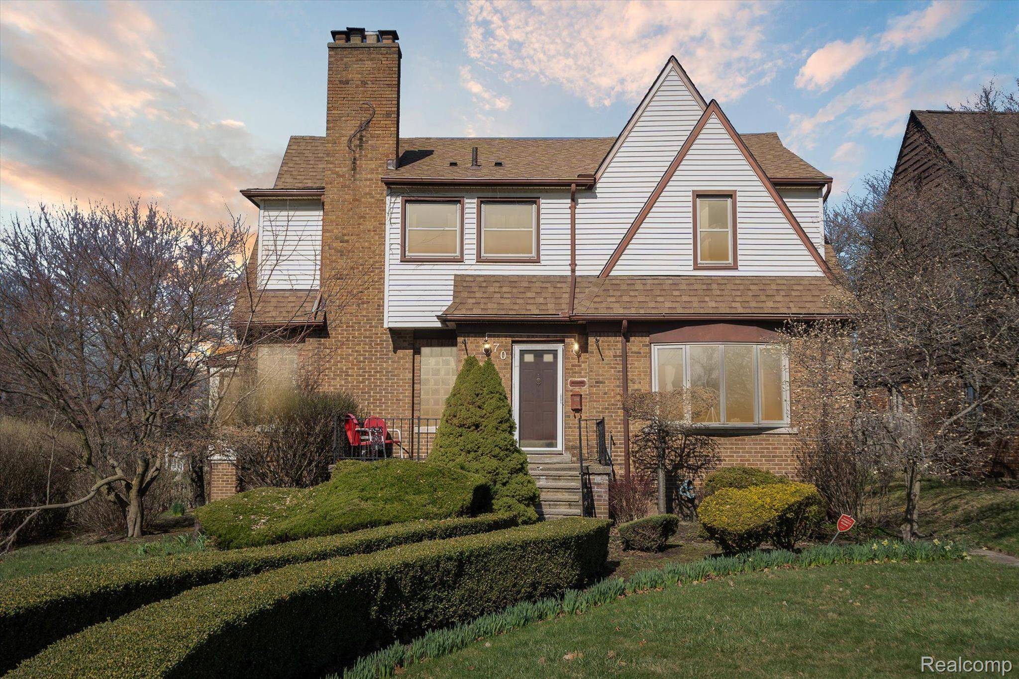 Pontiac, MI 48341,70 CHEROKEE RD