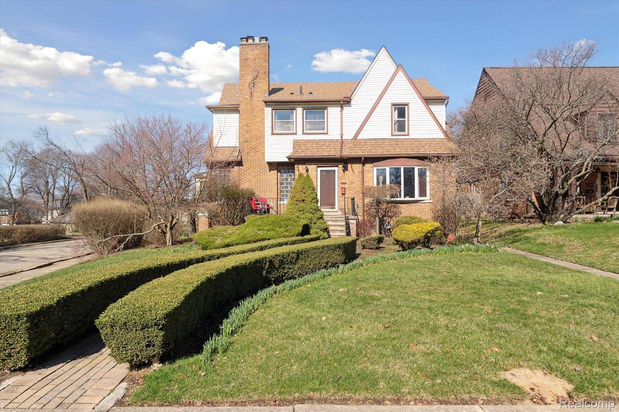 Pontiac, MI 48341,70 CHEROKEE RD