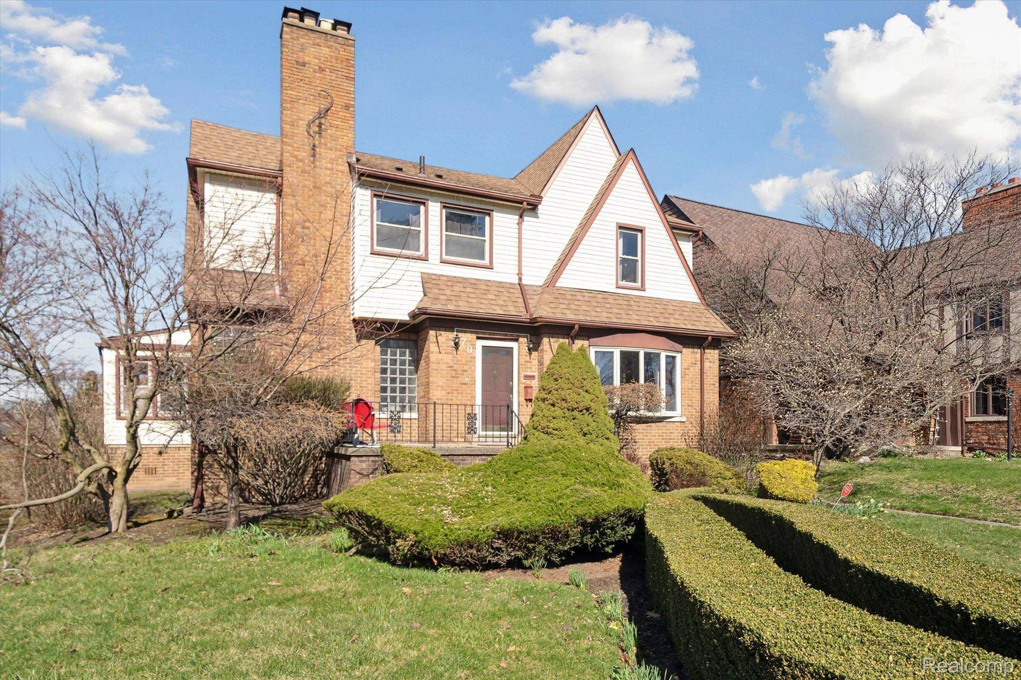 Pontiac, MI 48341,70 CHEROKEE RD