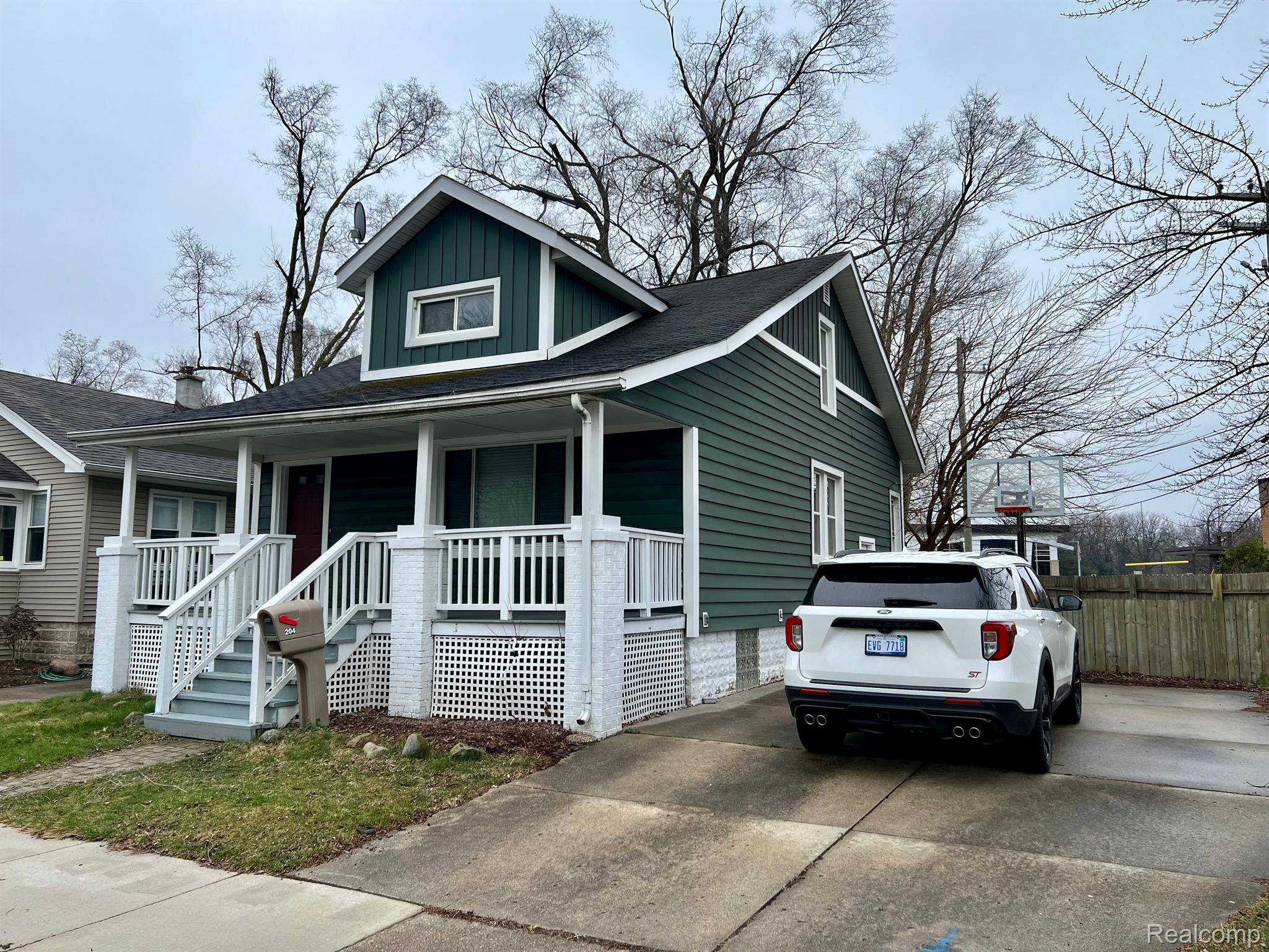 Ferndale, MI 48220,204 E MARSHALL ST