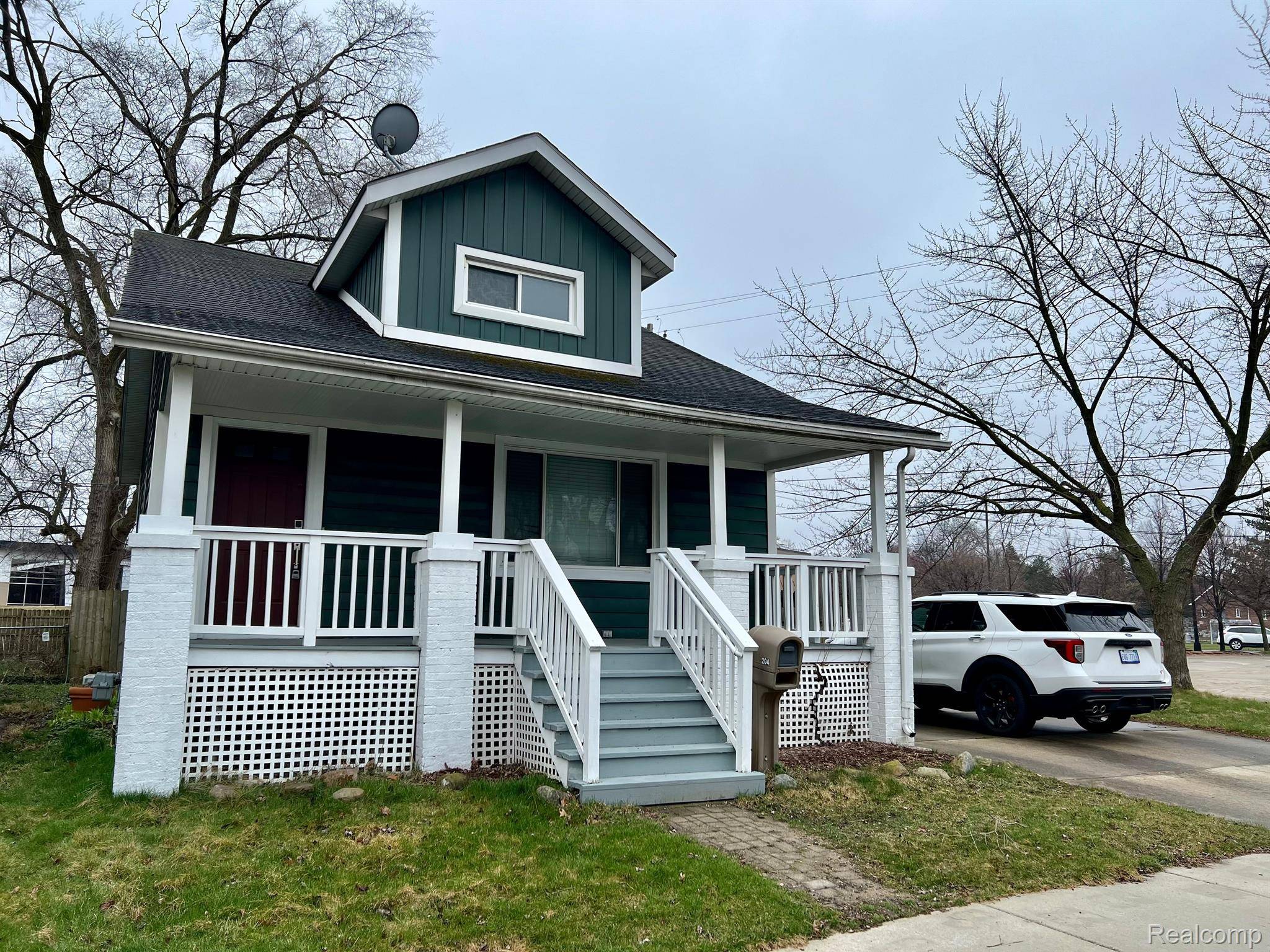 Ferndale, MI 48220,204 E MARSHALL ST