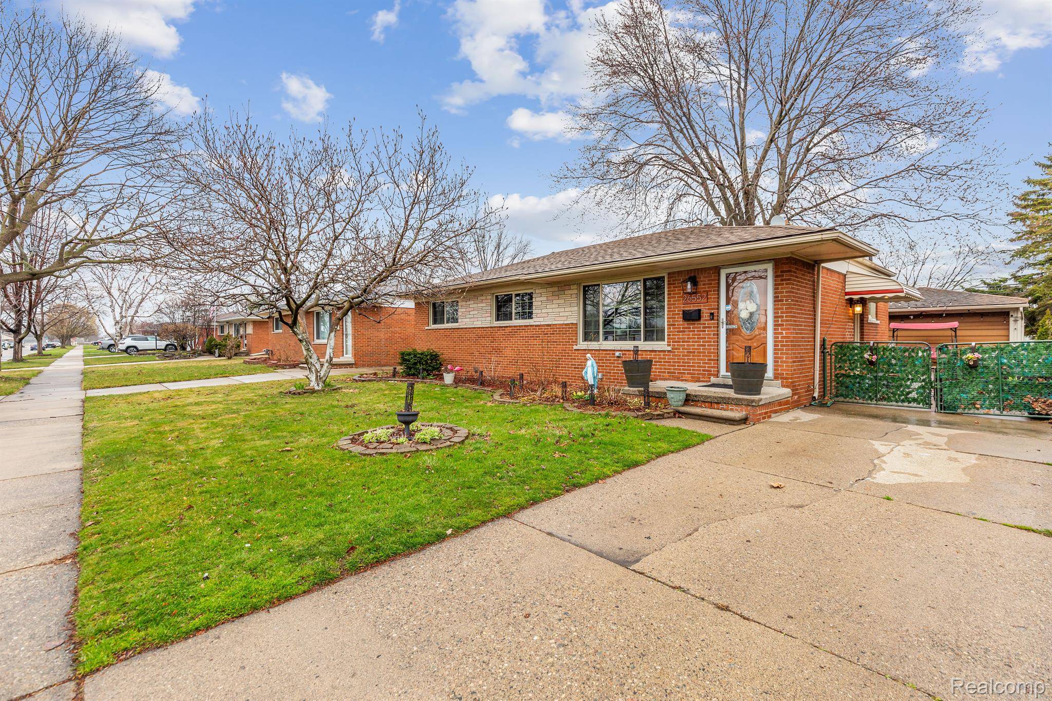 Warren, MI 48089,26552 WAGNER AVE