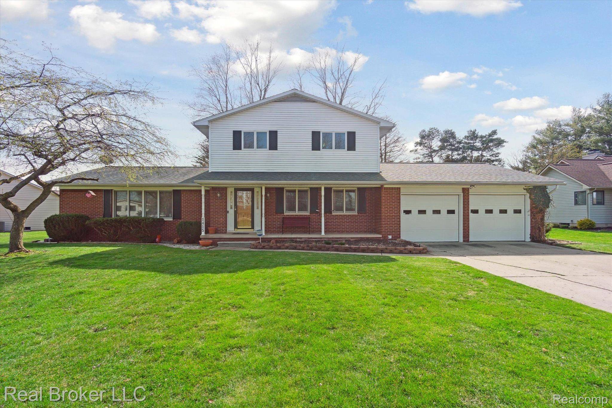 Linden, MI 48451,1415 Meadow Green LN