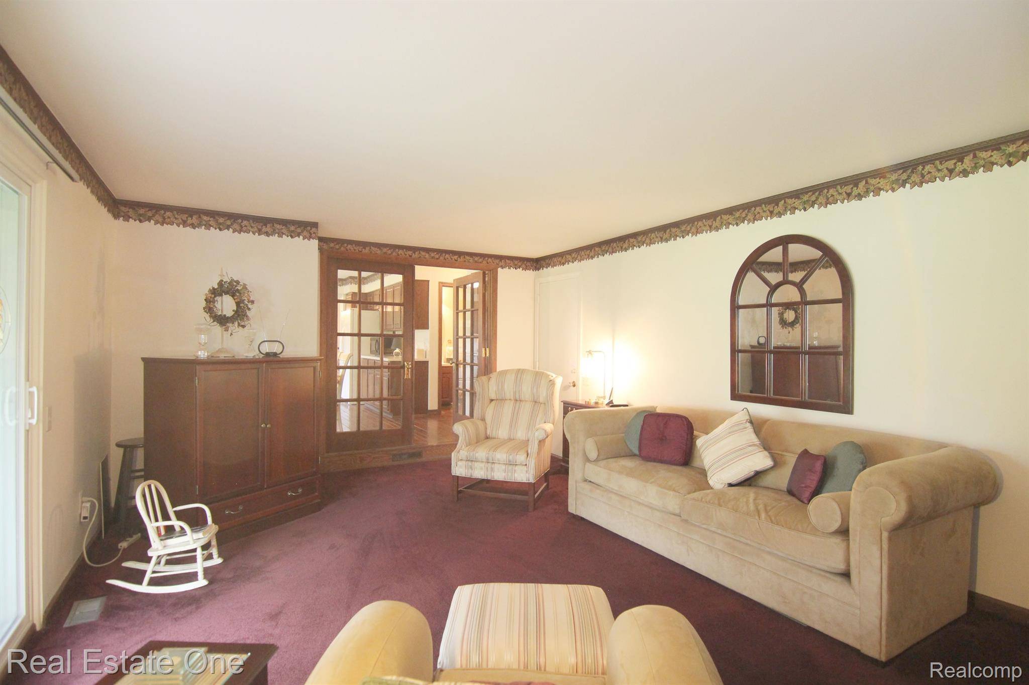 Farmington Hills, MI 48167,22330 INNSBROOK DR