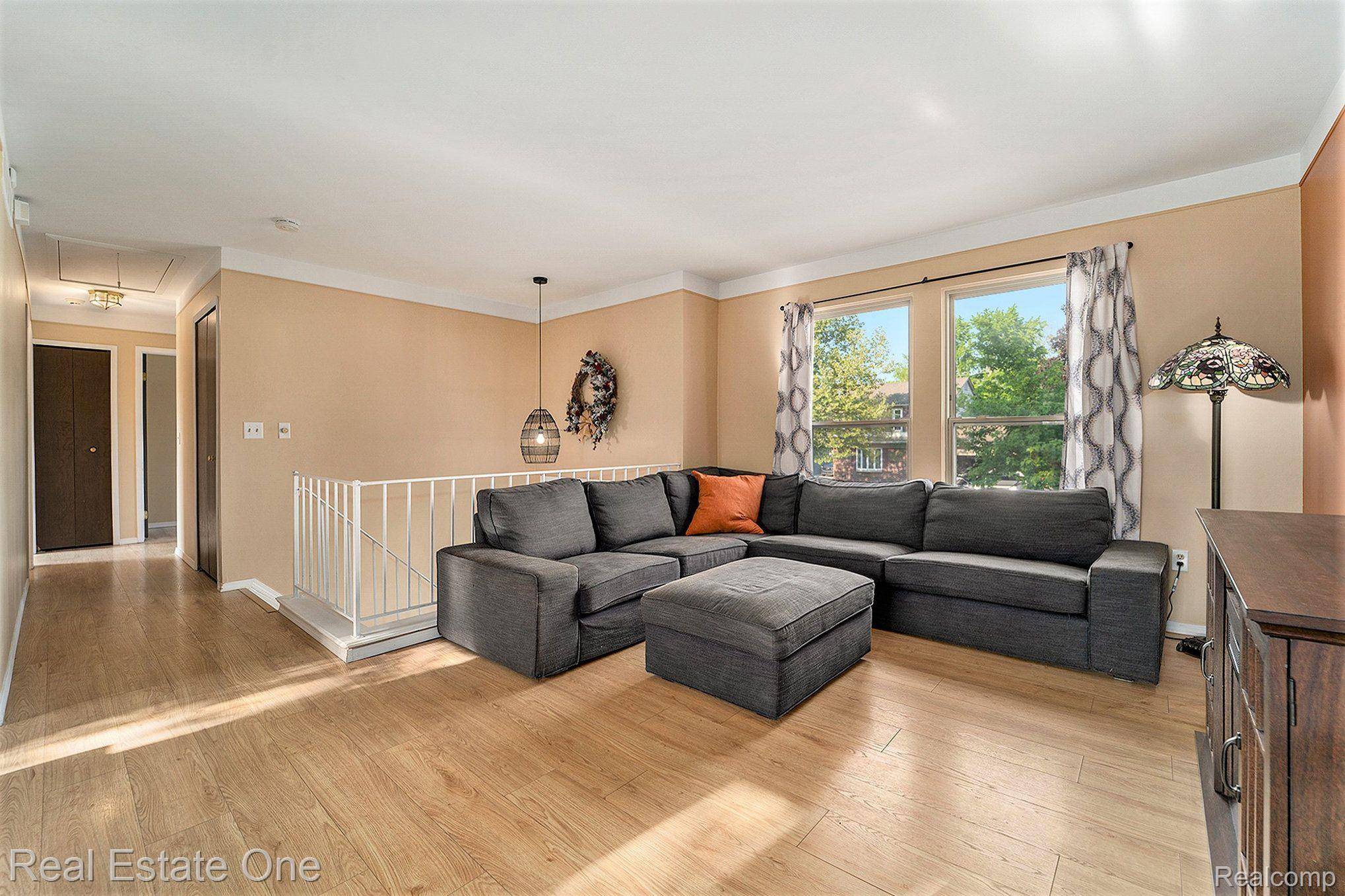 Woodhaven, MI 48183,25260 MONTEBELLO DR