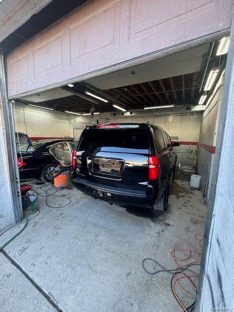 Detroit, MI 48228,15142 JOY RD