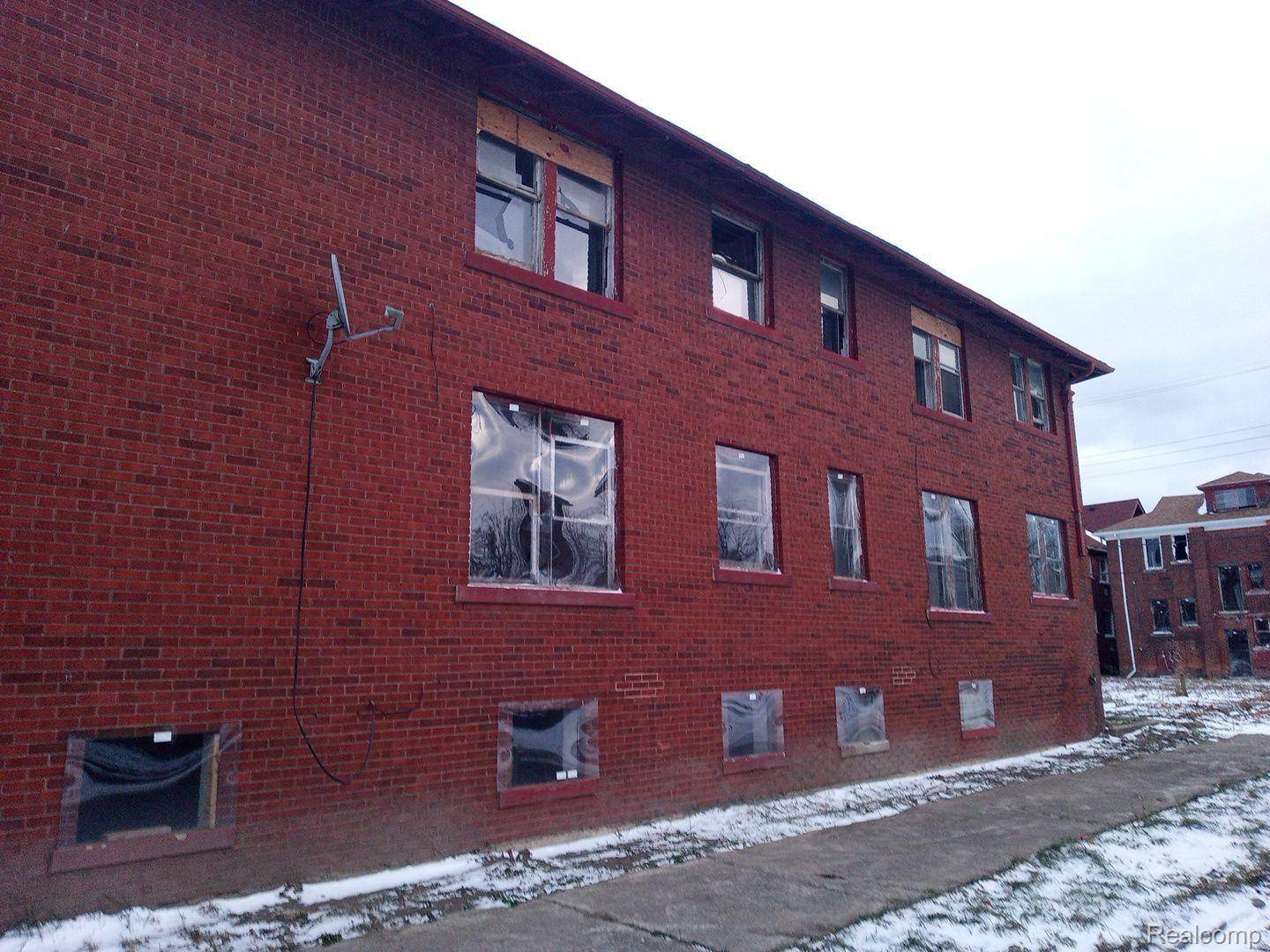 Detroit, MI 48204,7069 ELMHURST ST