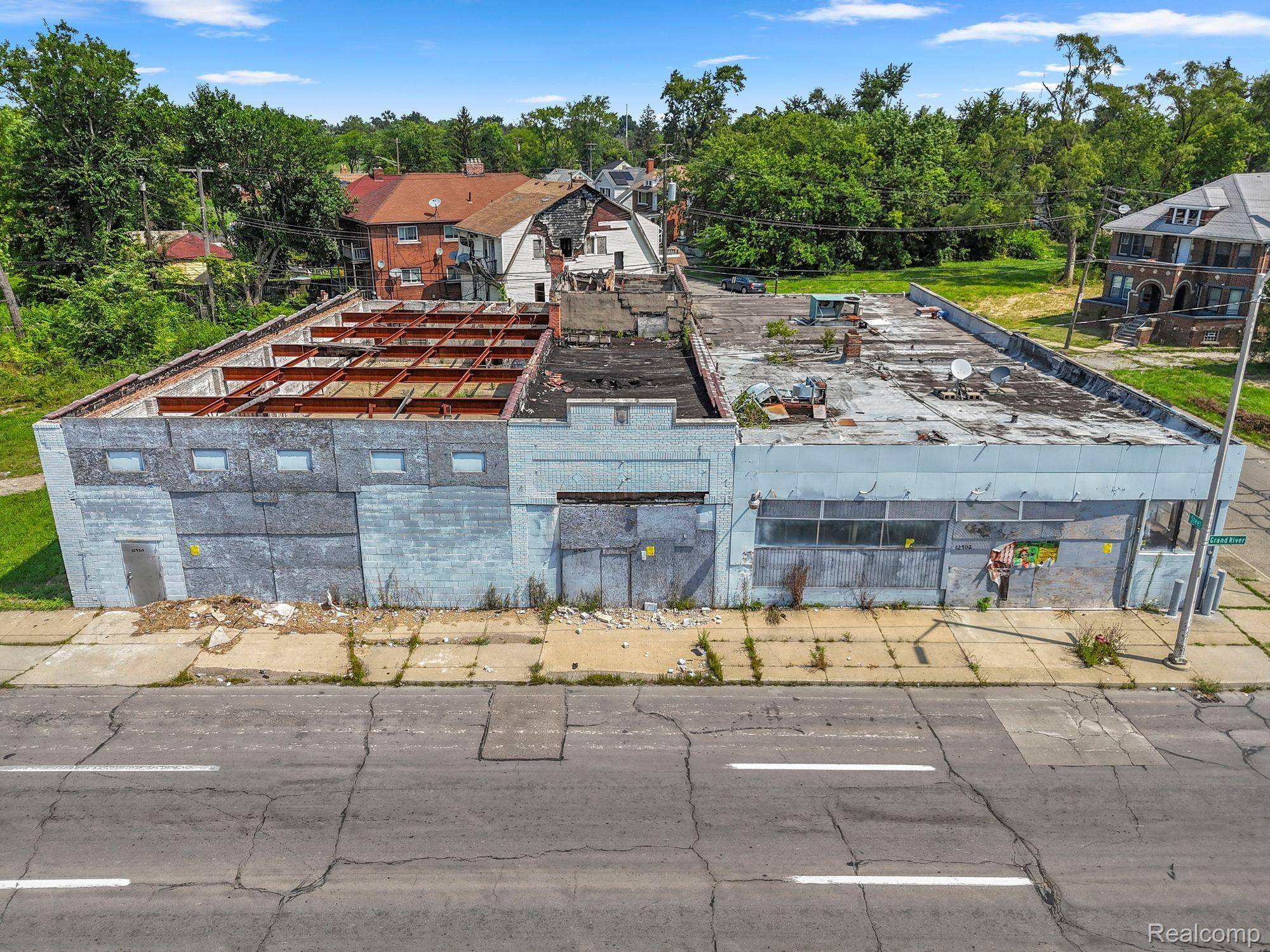 Detroit, MI 48227,12902 GRAND RIVER AVE