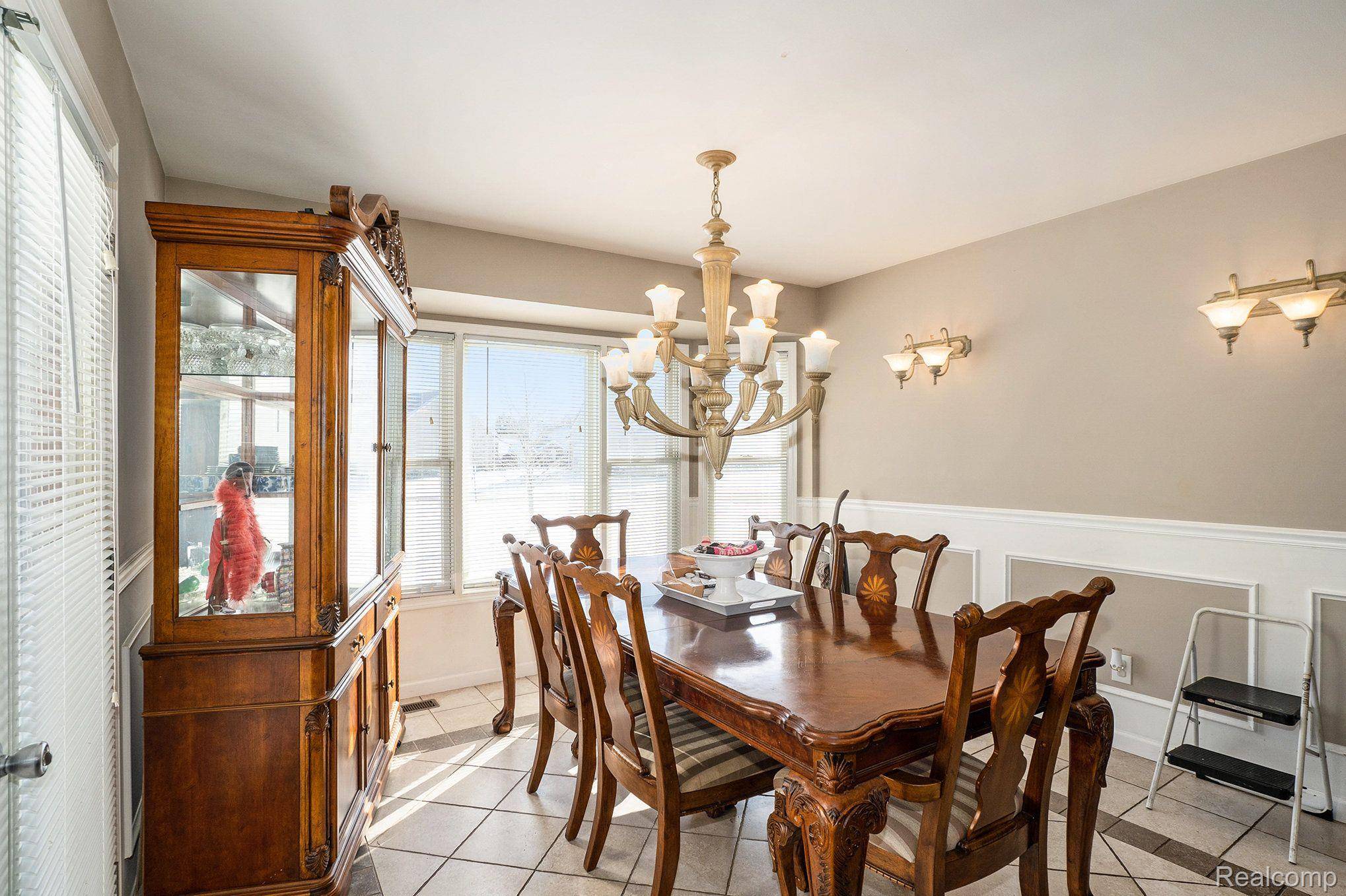 Linden, MI 48451,13317 NORWAY SPRUCE