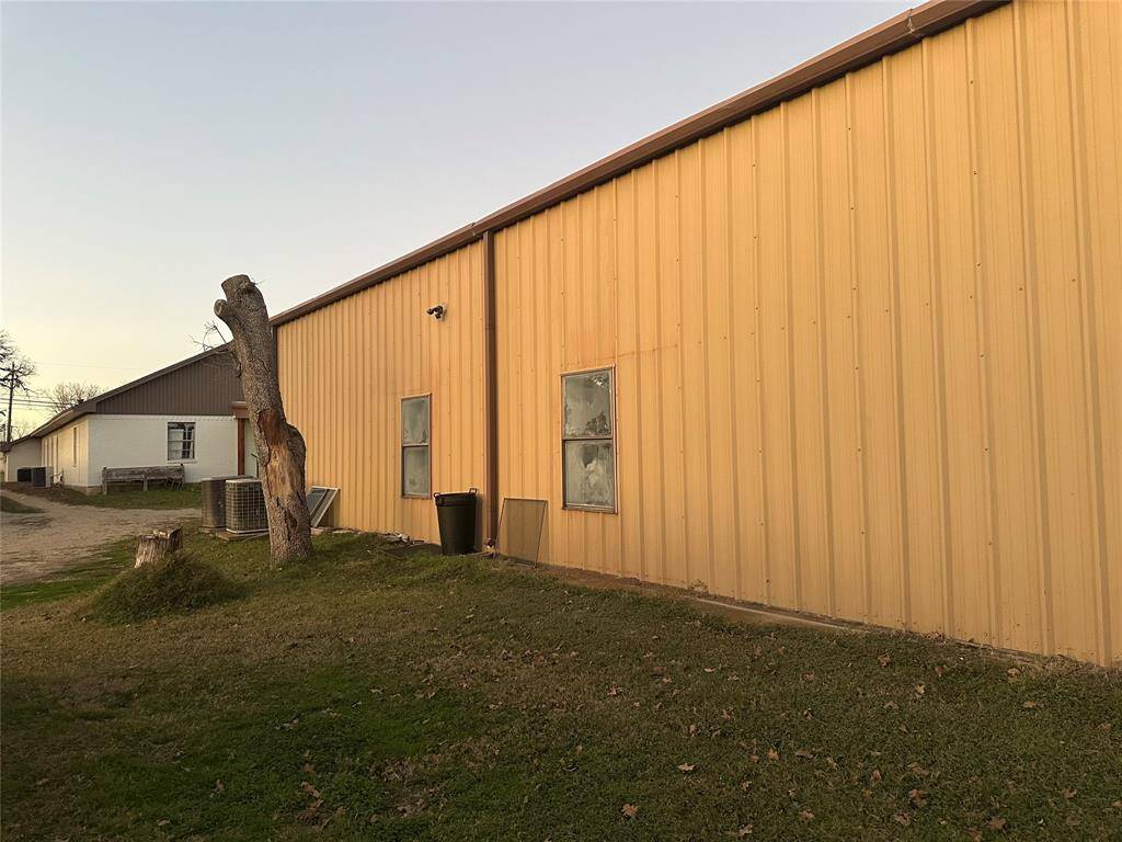 Riesel, TX 76682,508 E Frederick Street