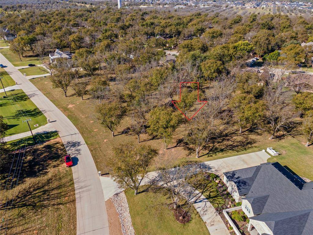 Granbury, TX 76049,8009 W Landings Road