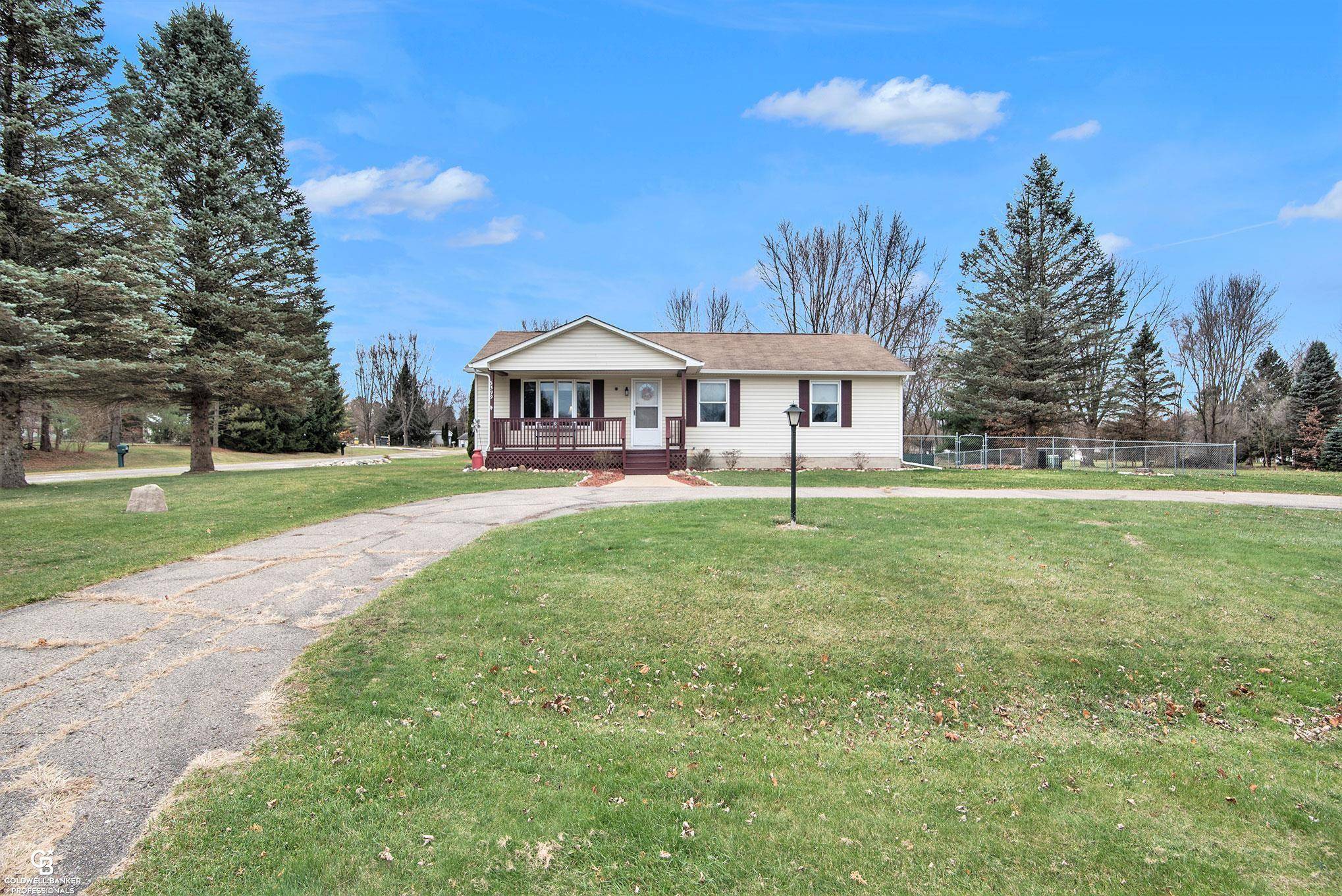 Lapeer, MI 48446,5399 Southampton Dr