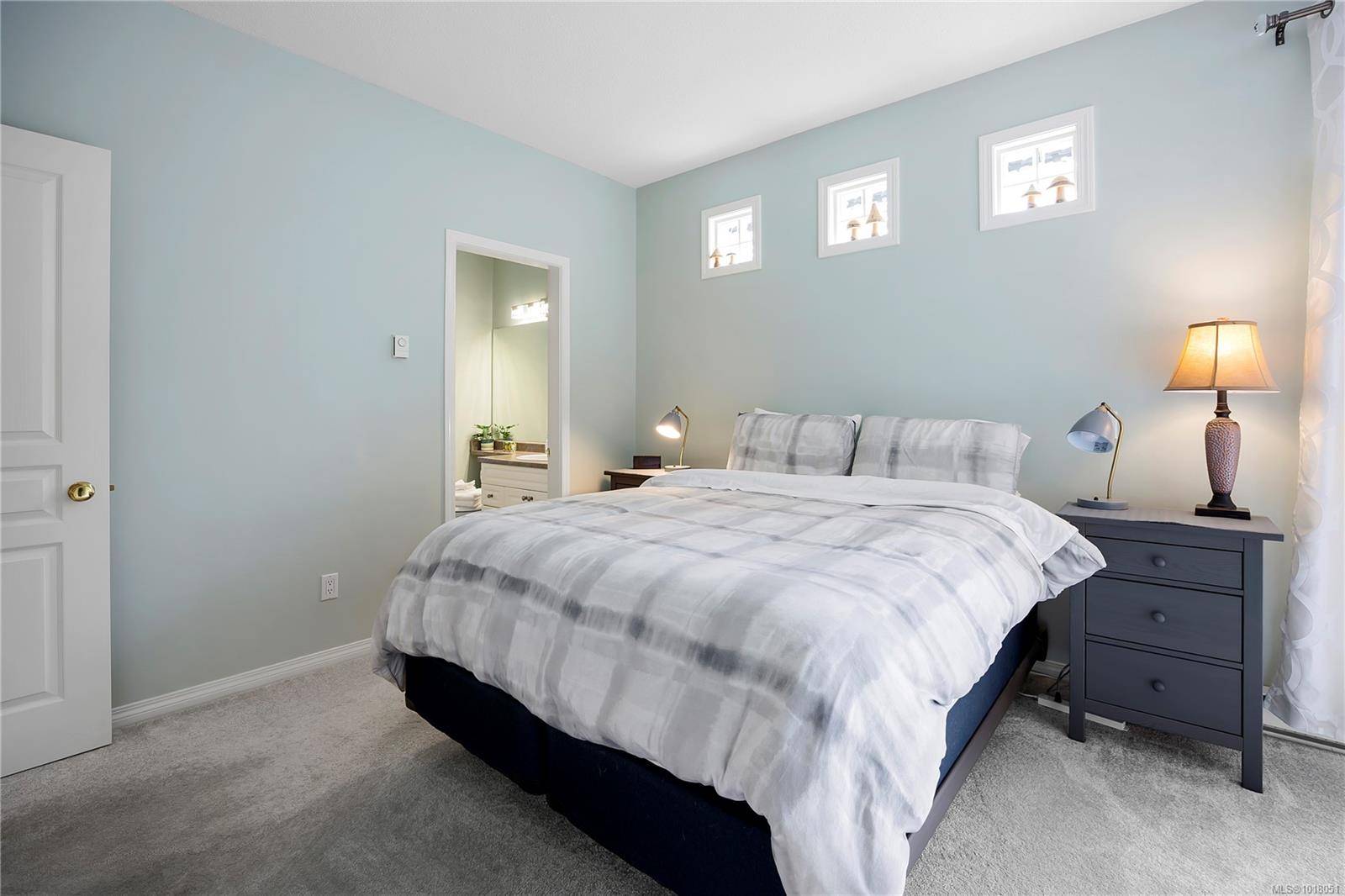 Chemainus, BC V0R 1K1,3000 Oak St #1C