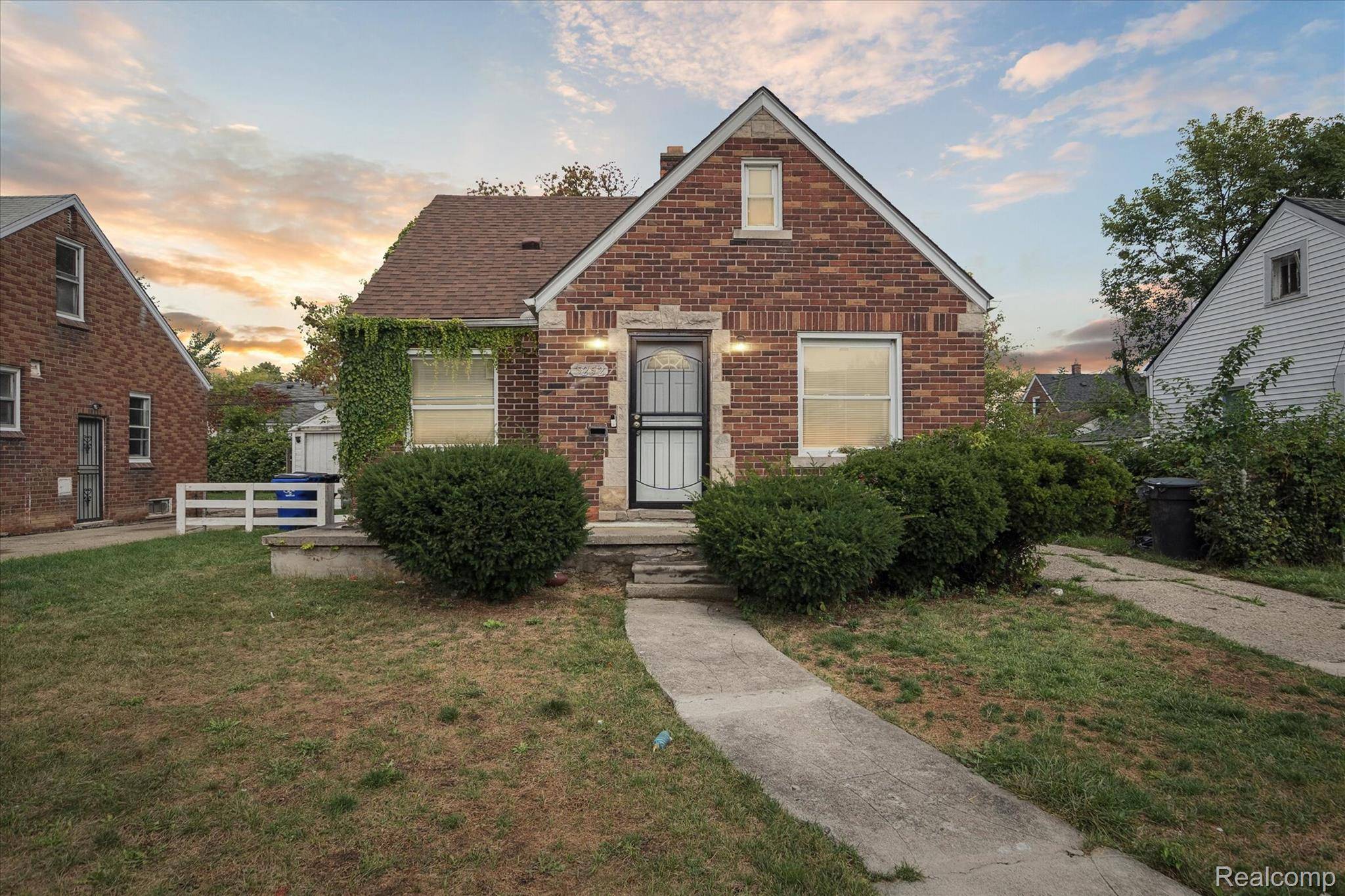 Detroit, MI 48224,5252 Lodewyck ST