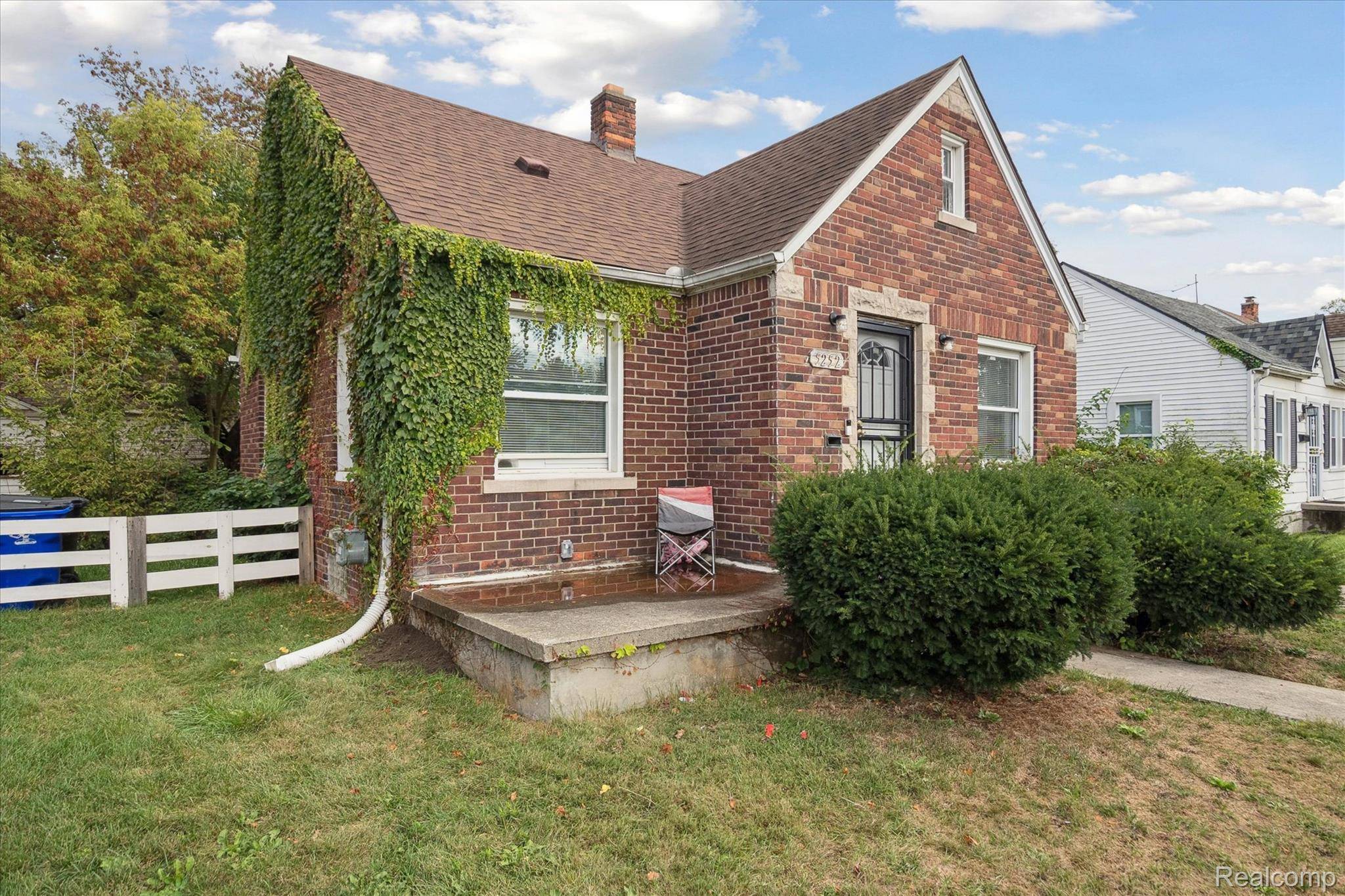 Detroit, MI 48224,5252 Lodewyck ST