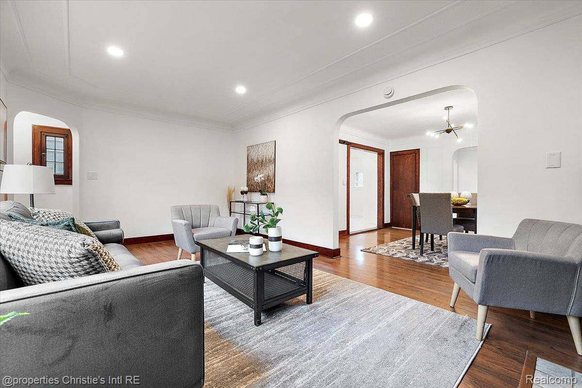 Detroit, MI 48224,4143 Bedford ST