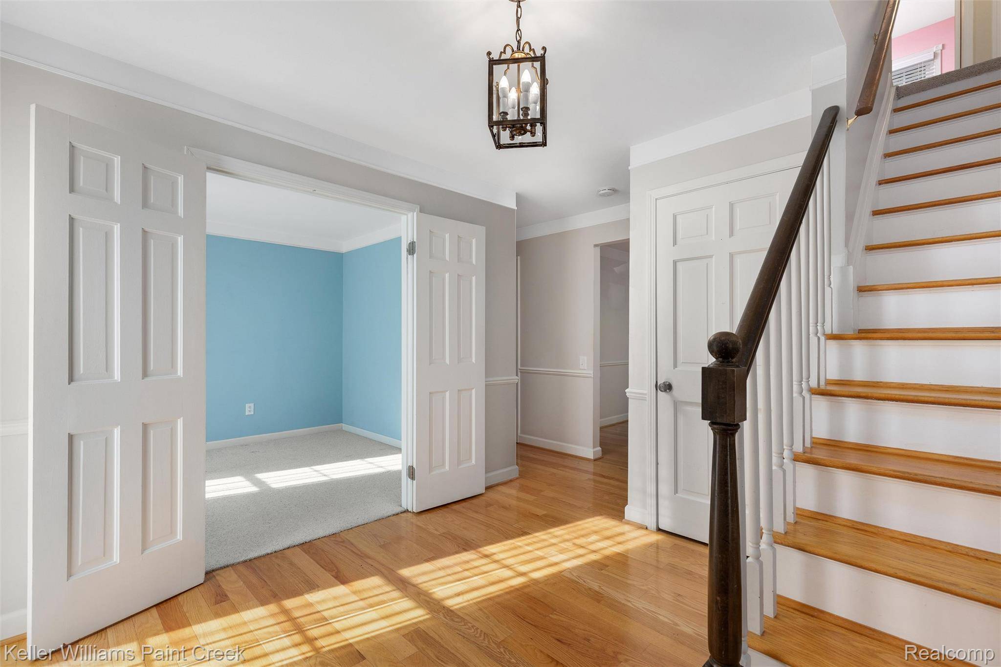 Rochester Hills, MI 48309,1390 Chestnut LN