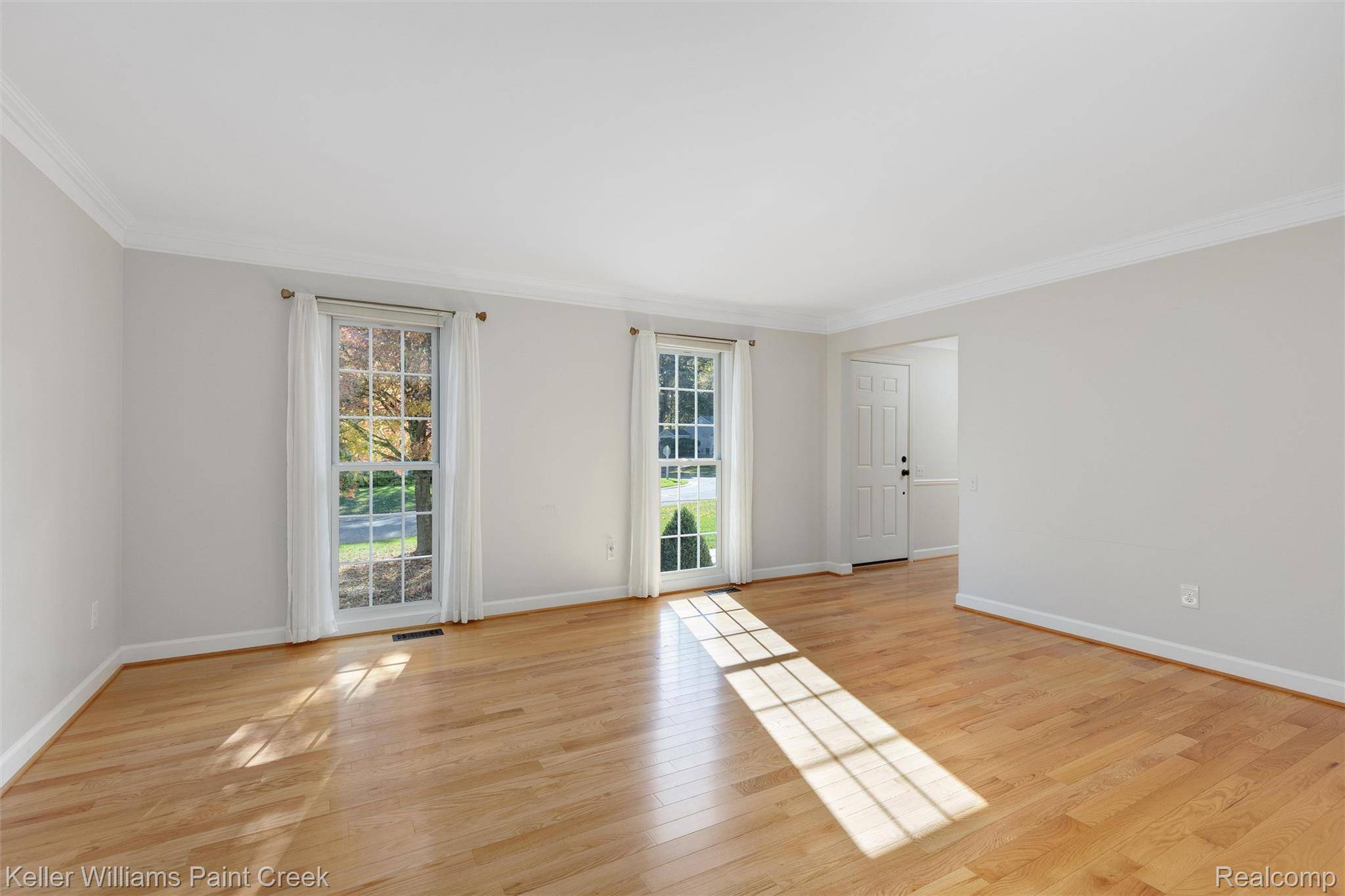 Rochester Hills, MI 48309,1390 Chestnut LN