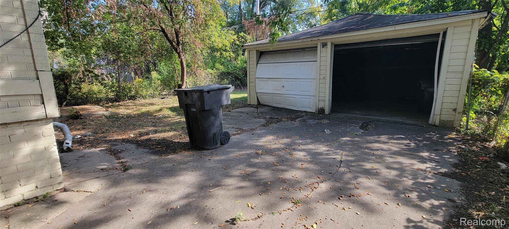 Detroit, MI 48227,14598 Ardmore ST