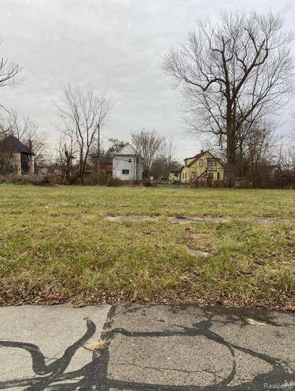 Detroit, MI 48208,2727 MARQUETTE ST