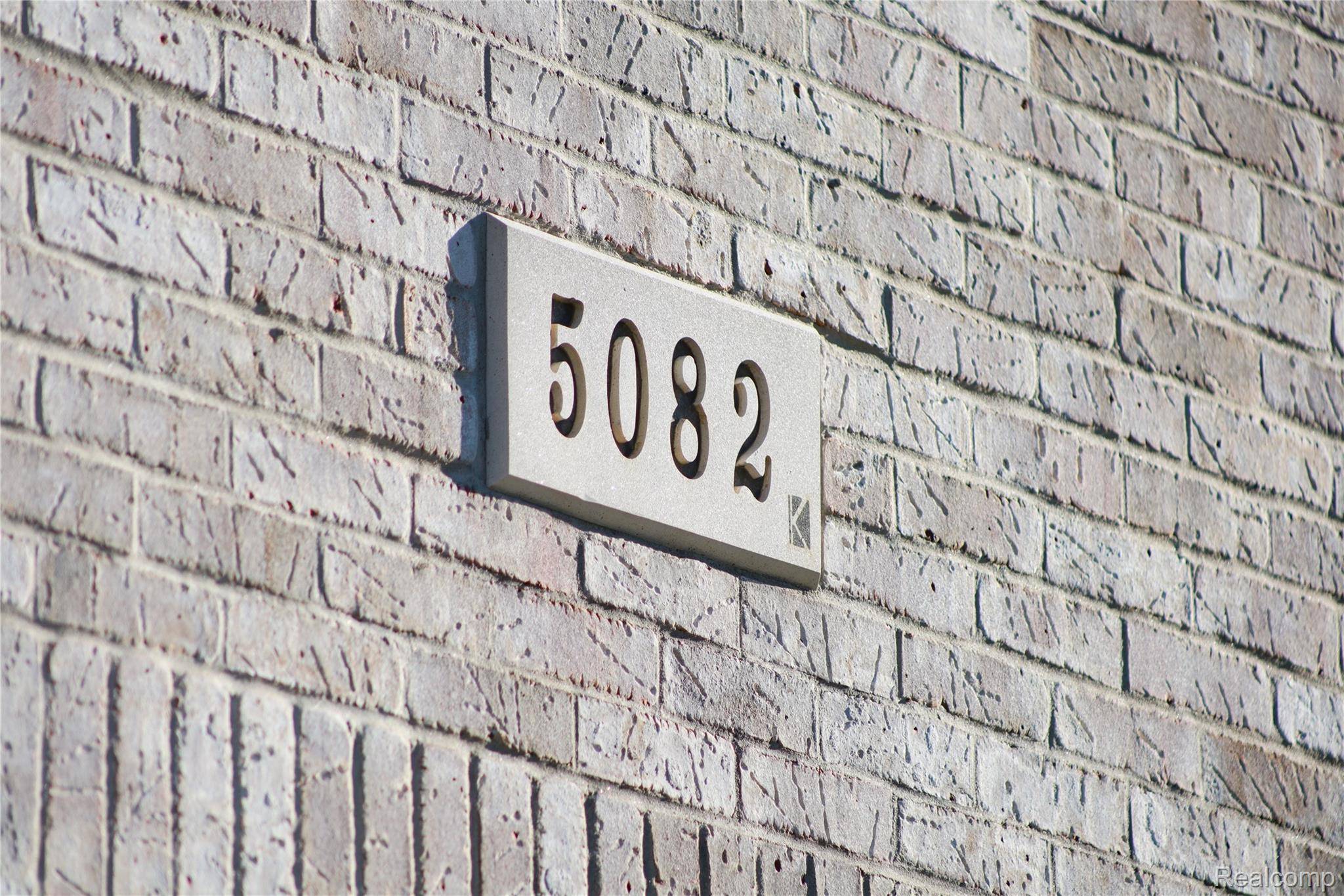 Flushing, MI 48433,5082 Prestonwood LN