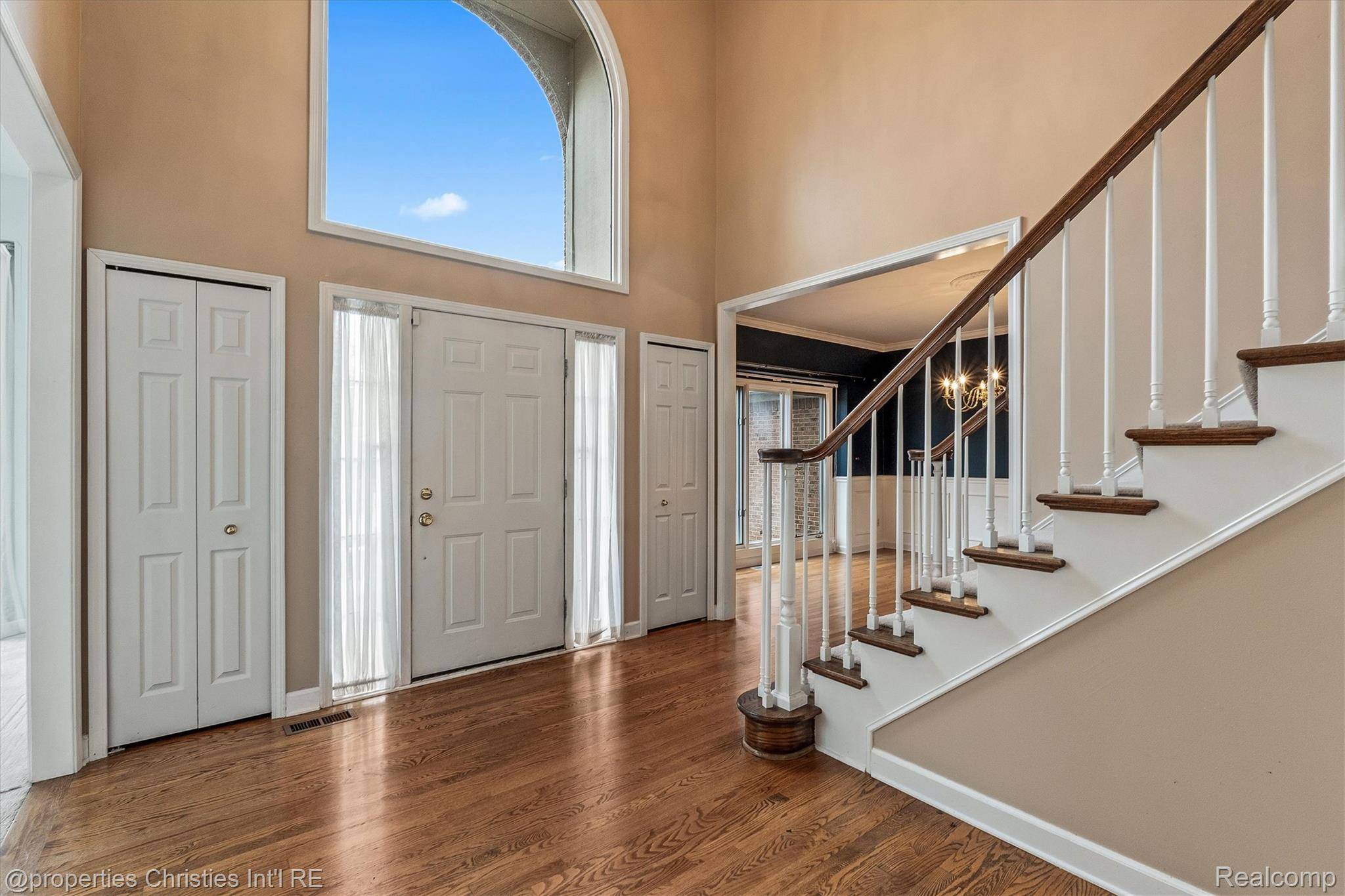 Novi, MI 48375,22187 Chase DR