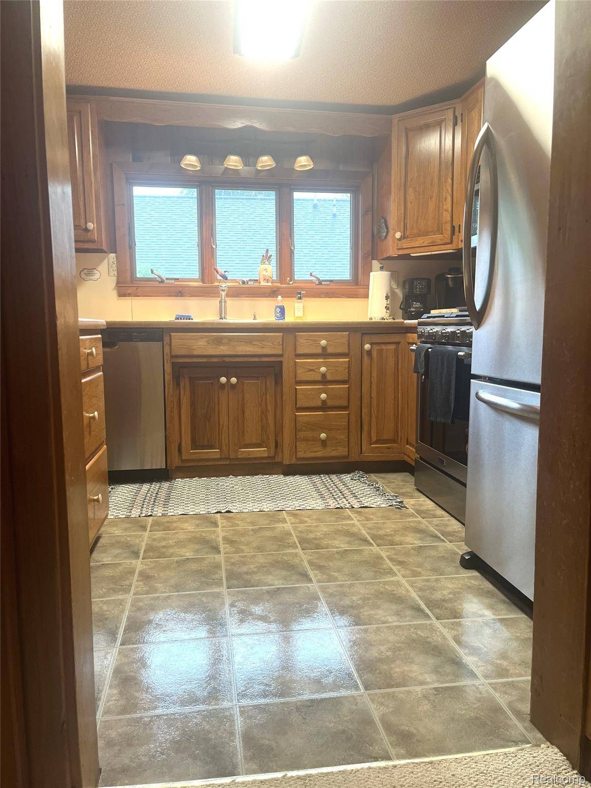 Pigeon, MI 48755,9515 Point Charities AVE