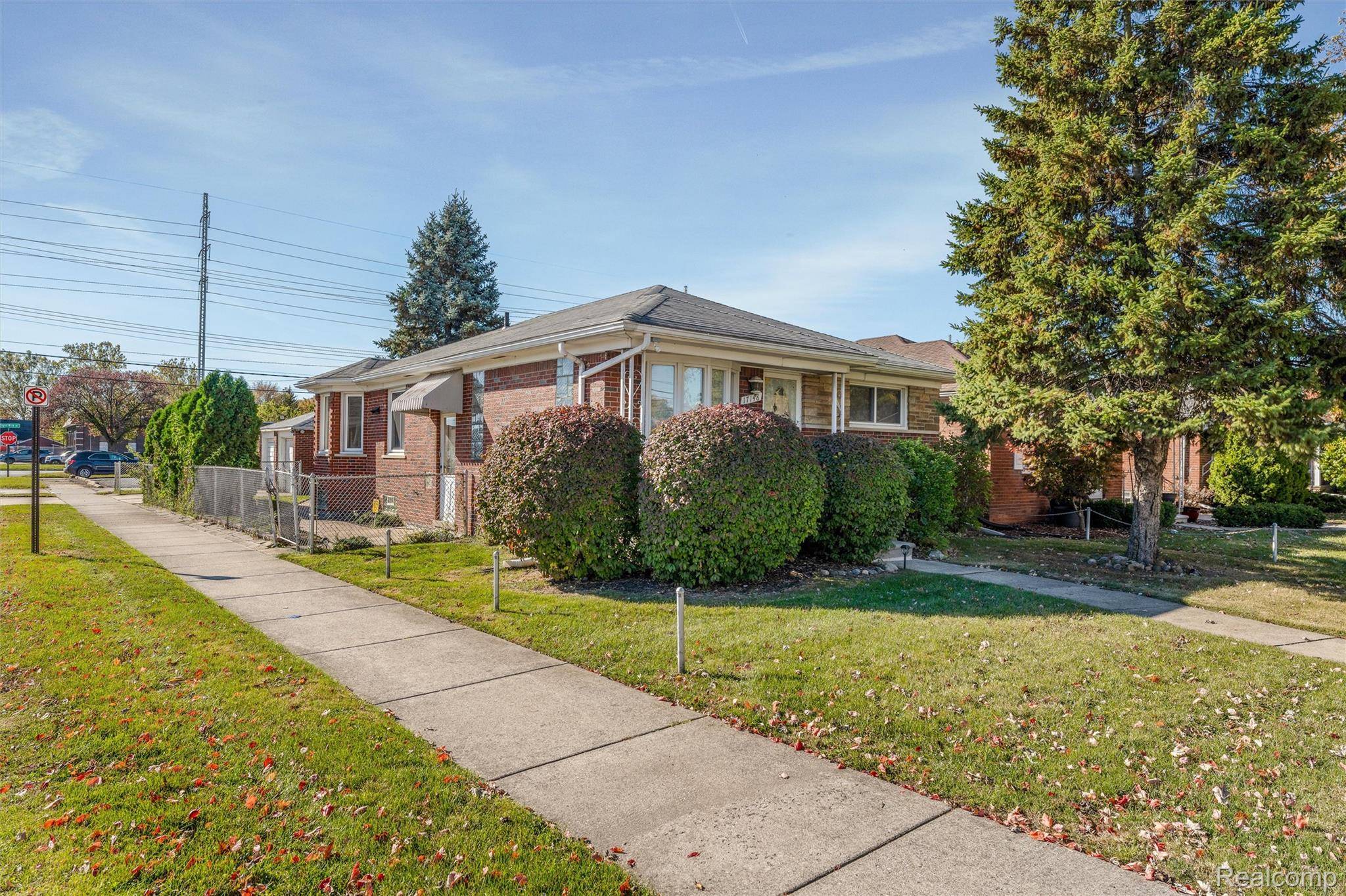 Eastpointe, MI 48021,17148 Stricker AVE