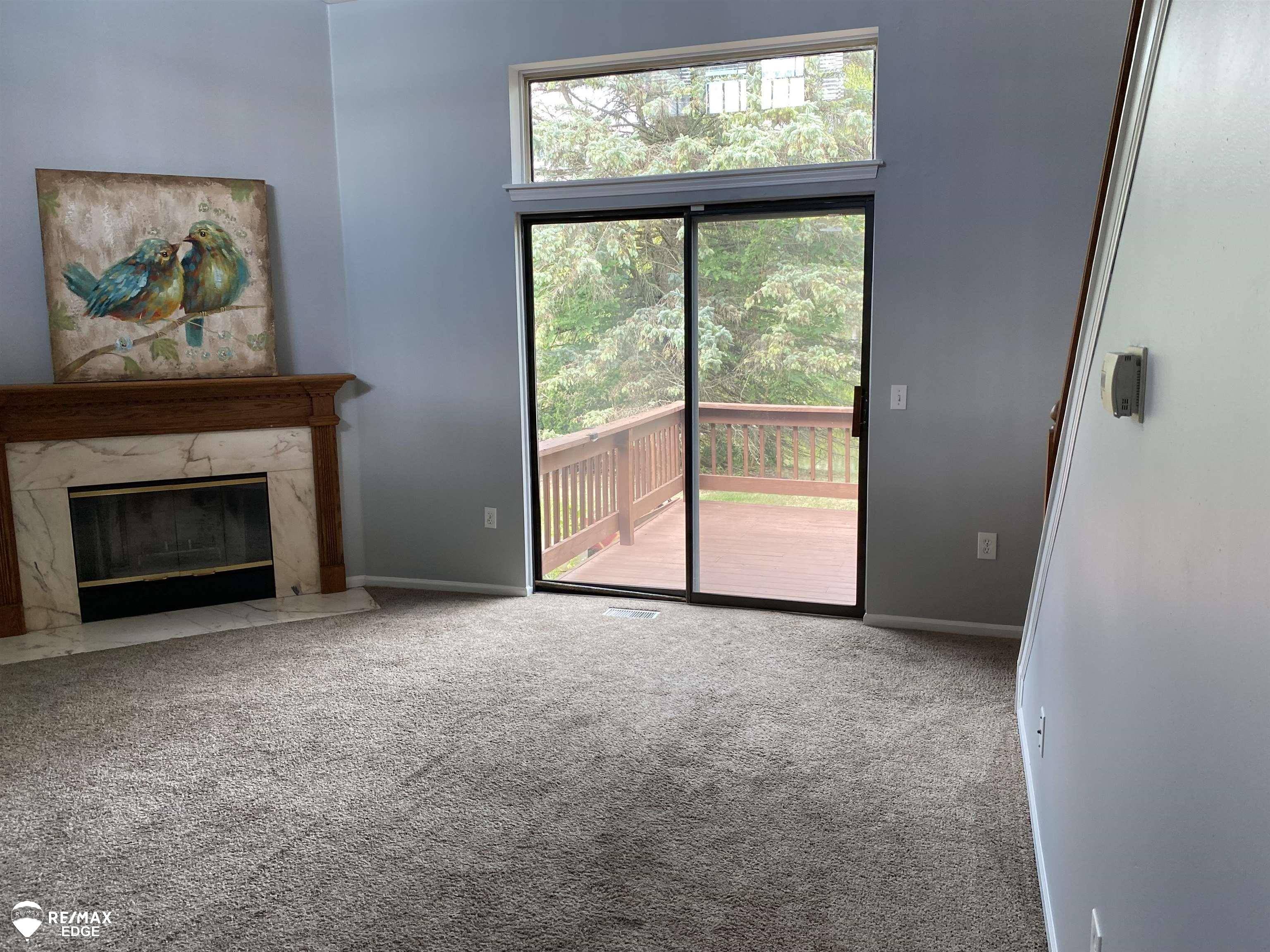 Grand Blanc, MI 48439,5465 Country Rose CIR