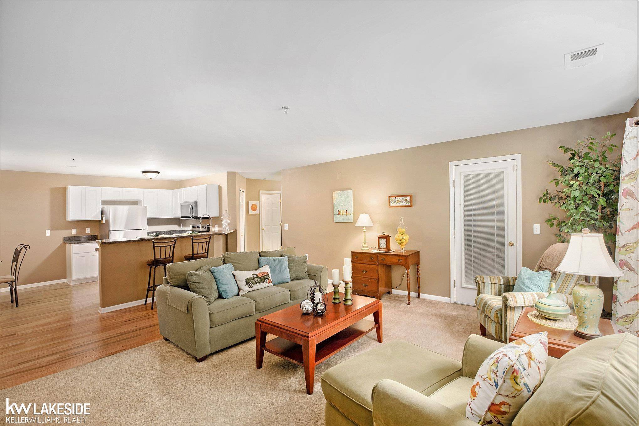 Shelby Twp, MI 48317,49233 W Woods DR