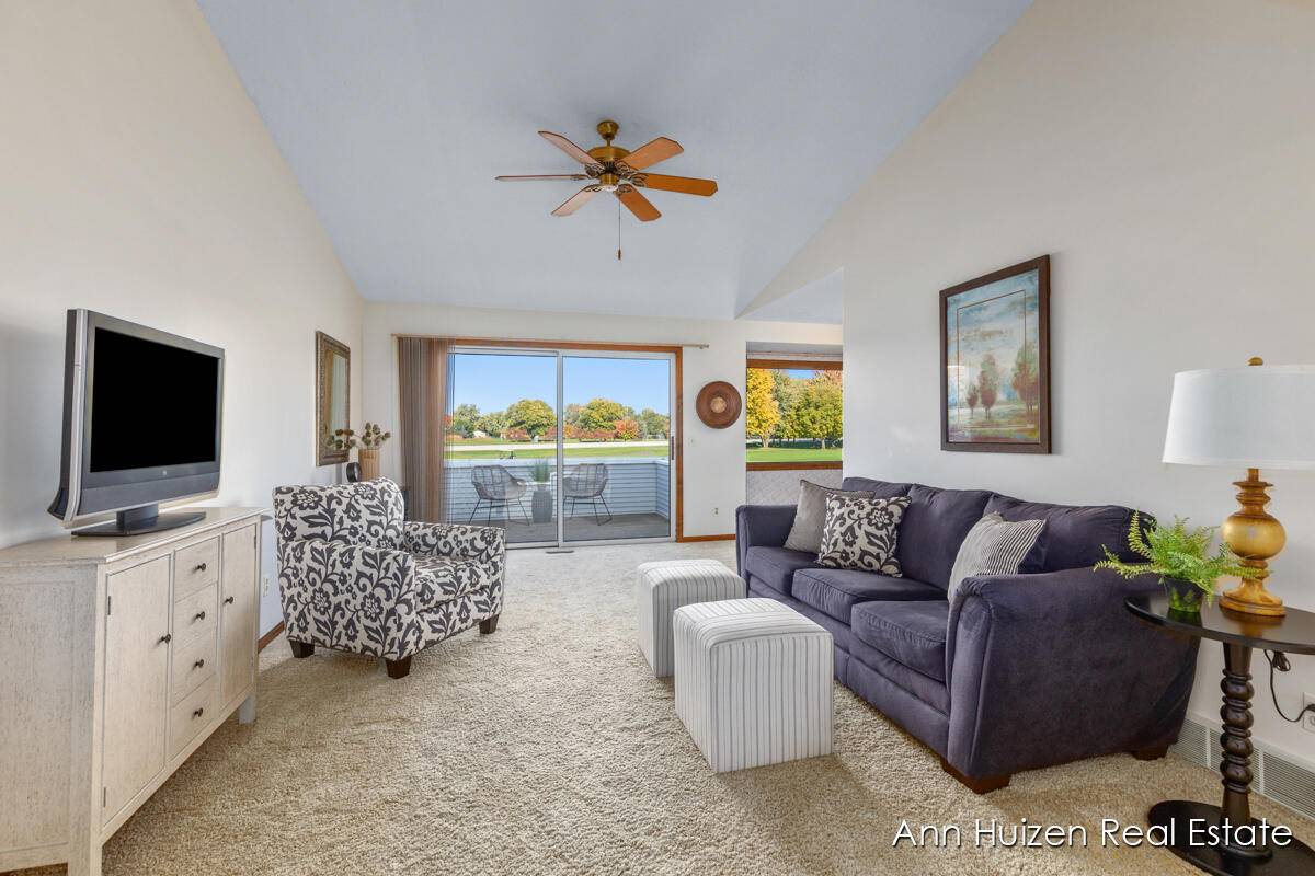 Hudsonville, MI 49426,1187 Fairfield DR