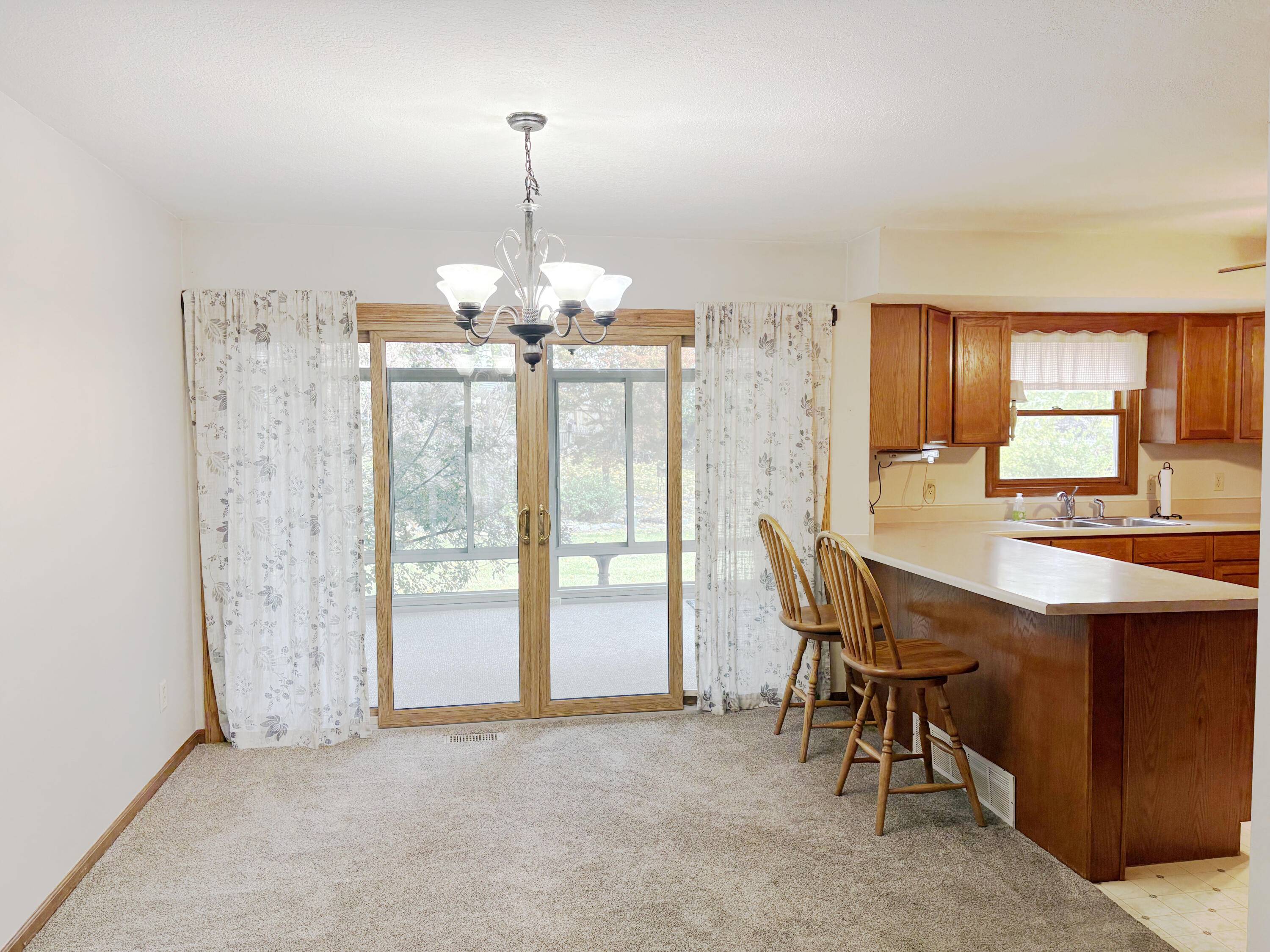 Kalamazoo, MI 49048,6821 Country Meadows DR